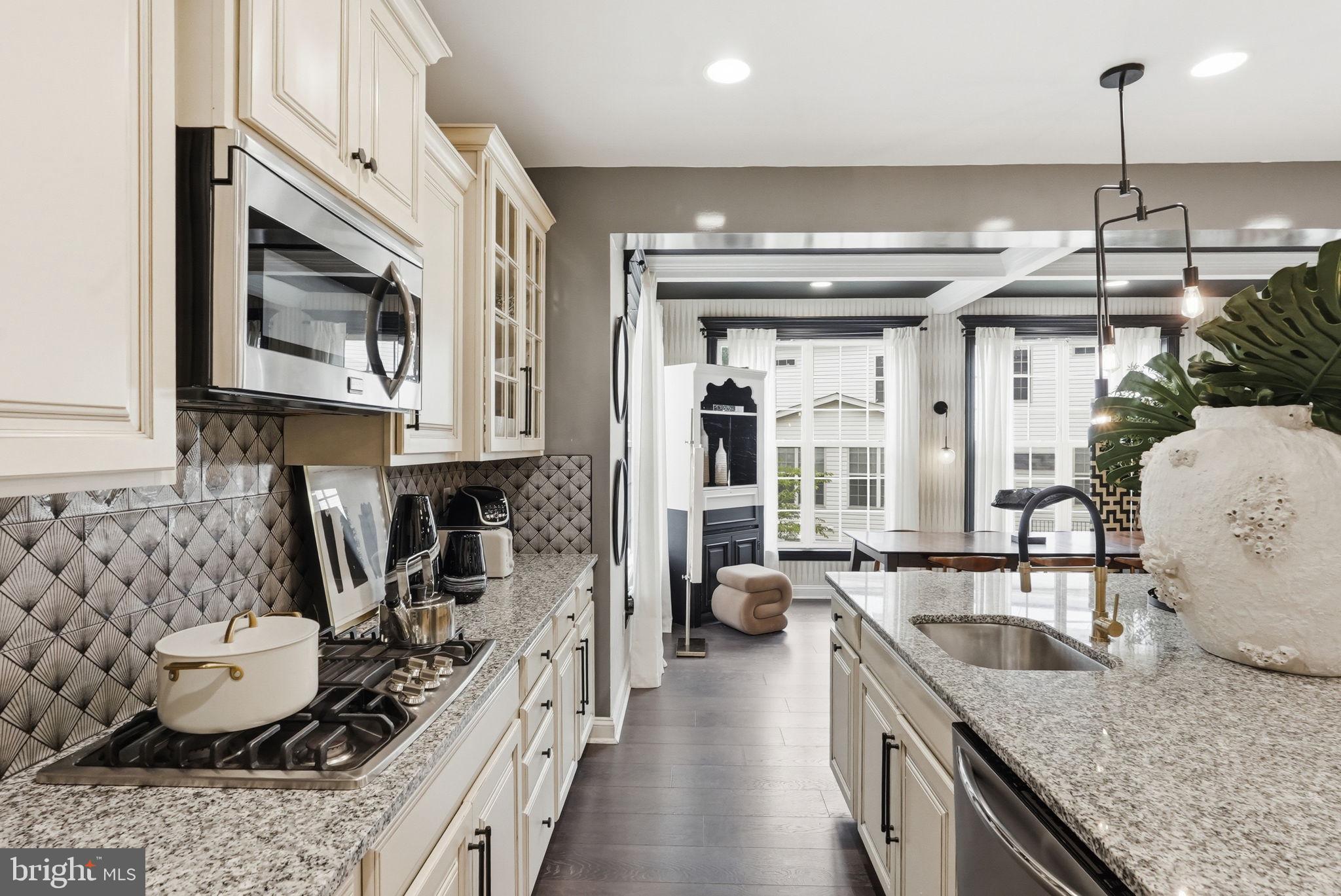 GLENARDEN - Residential