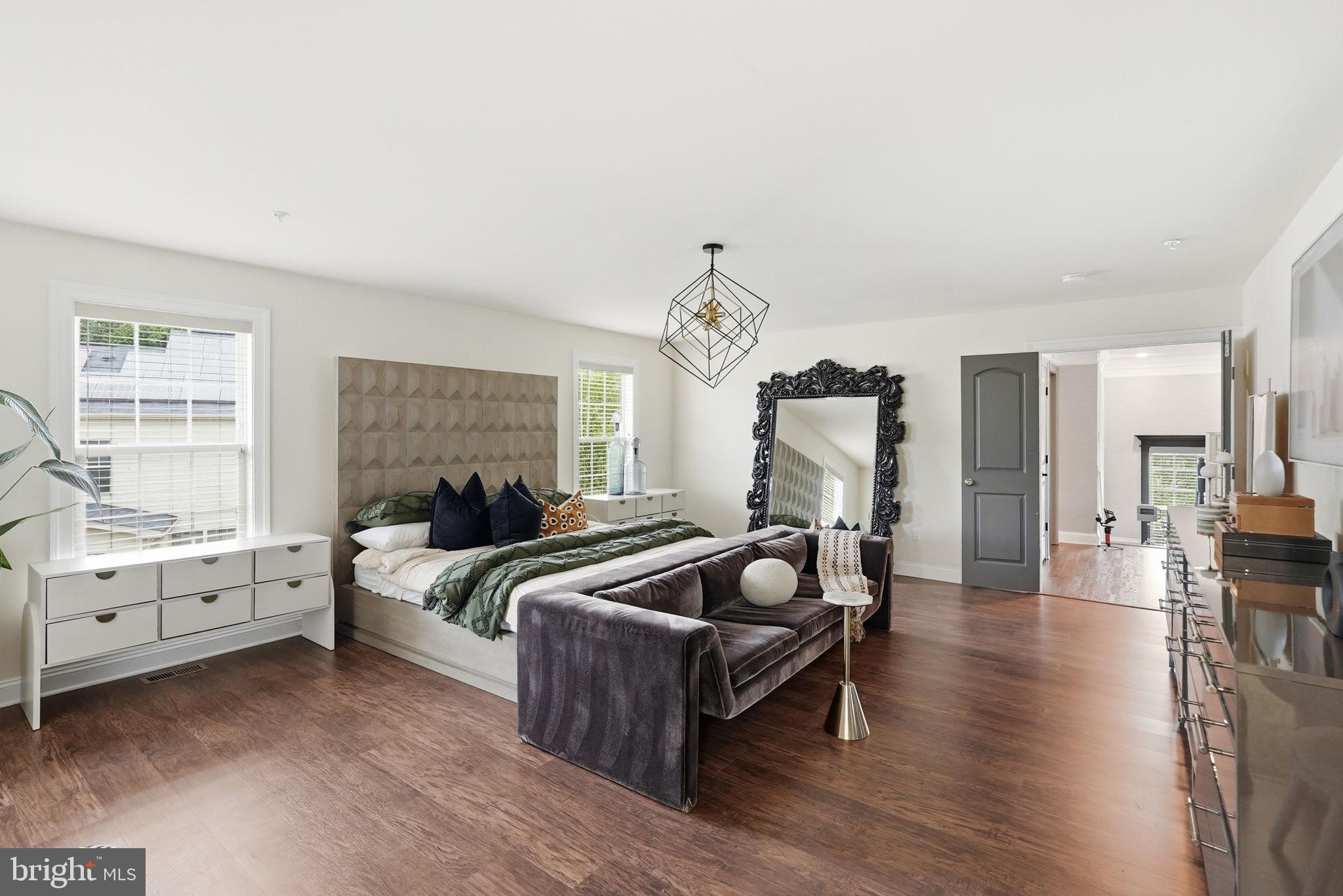GLENARDEN - Residential