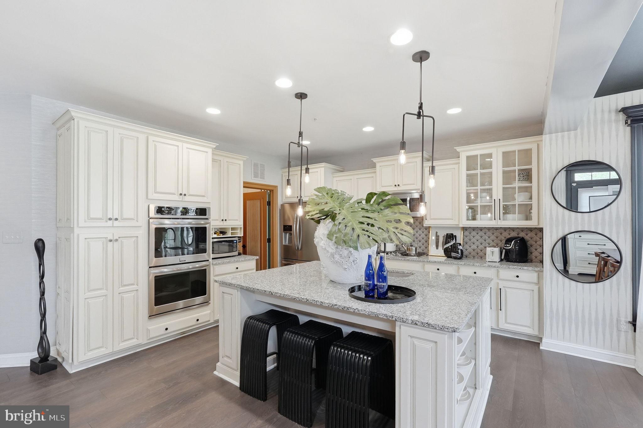 GLENARDEN - Residential