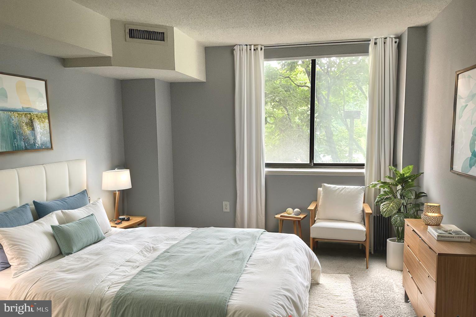 RENAISSANCE AT TYSONS - Residential