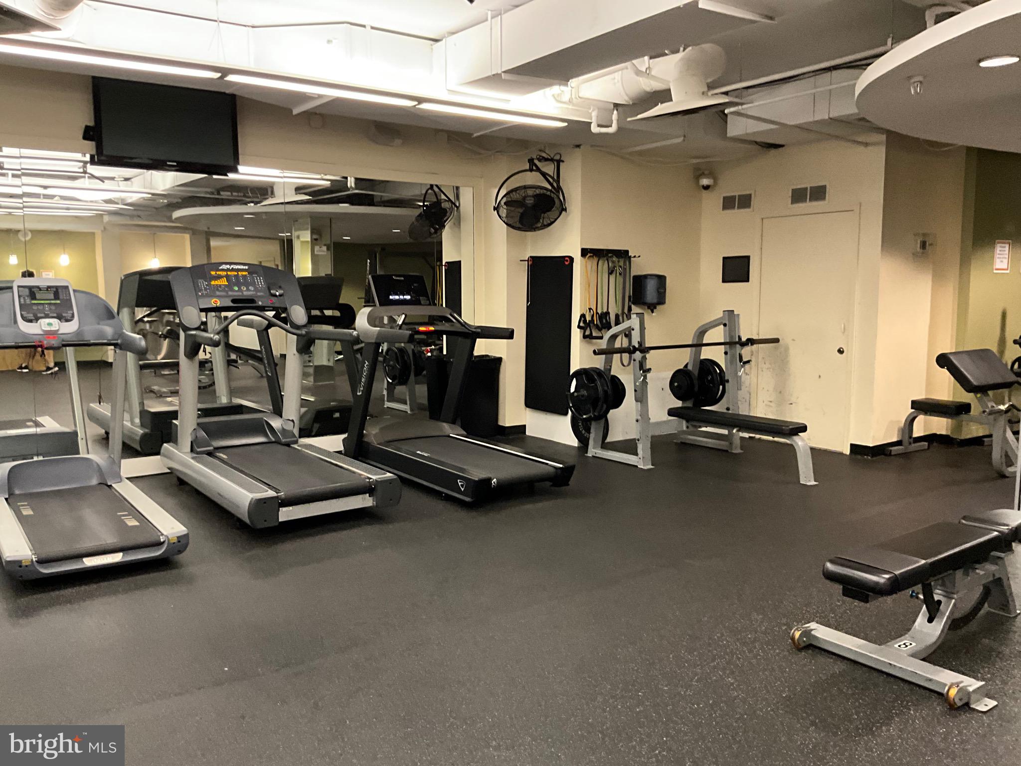 RENAISSANCE AT TYSONS - Residential