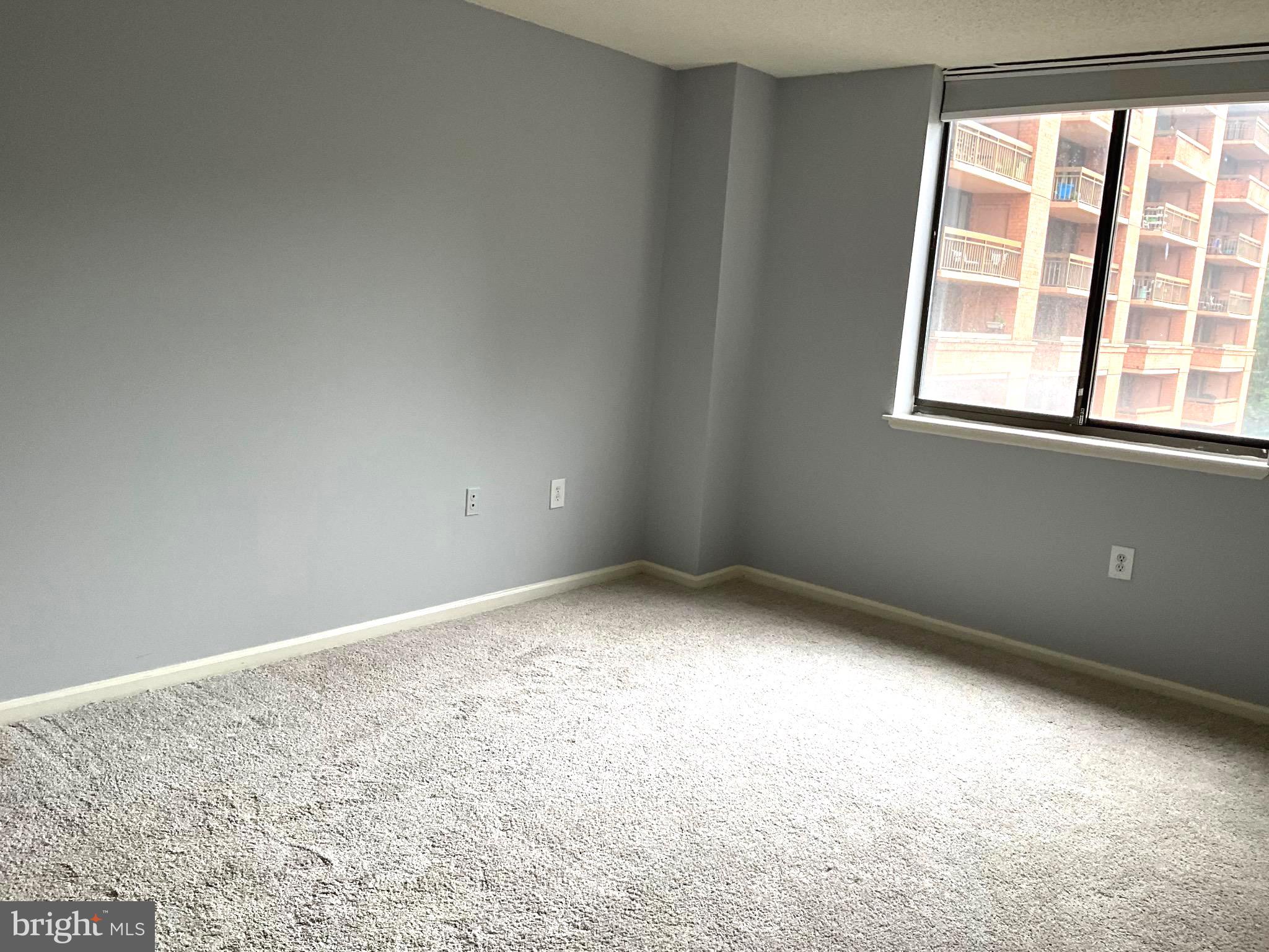 RENAISSANCE AT TYSONS - Residential
