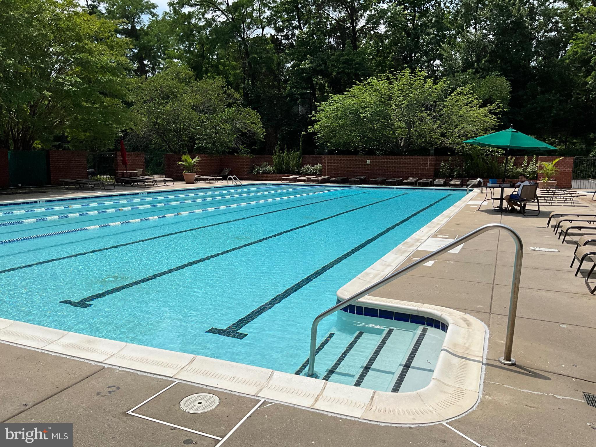 RENAISSANCE AT TYSONS - Residential