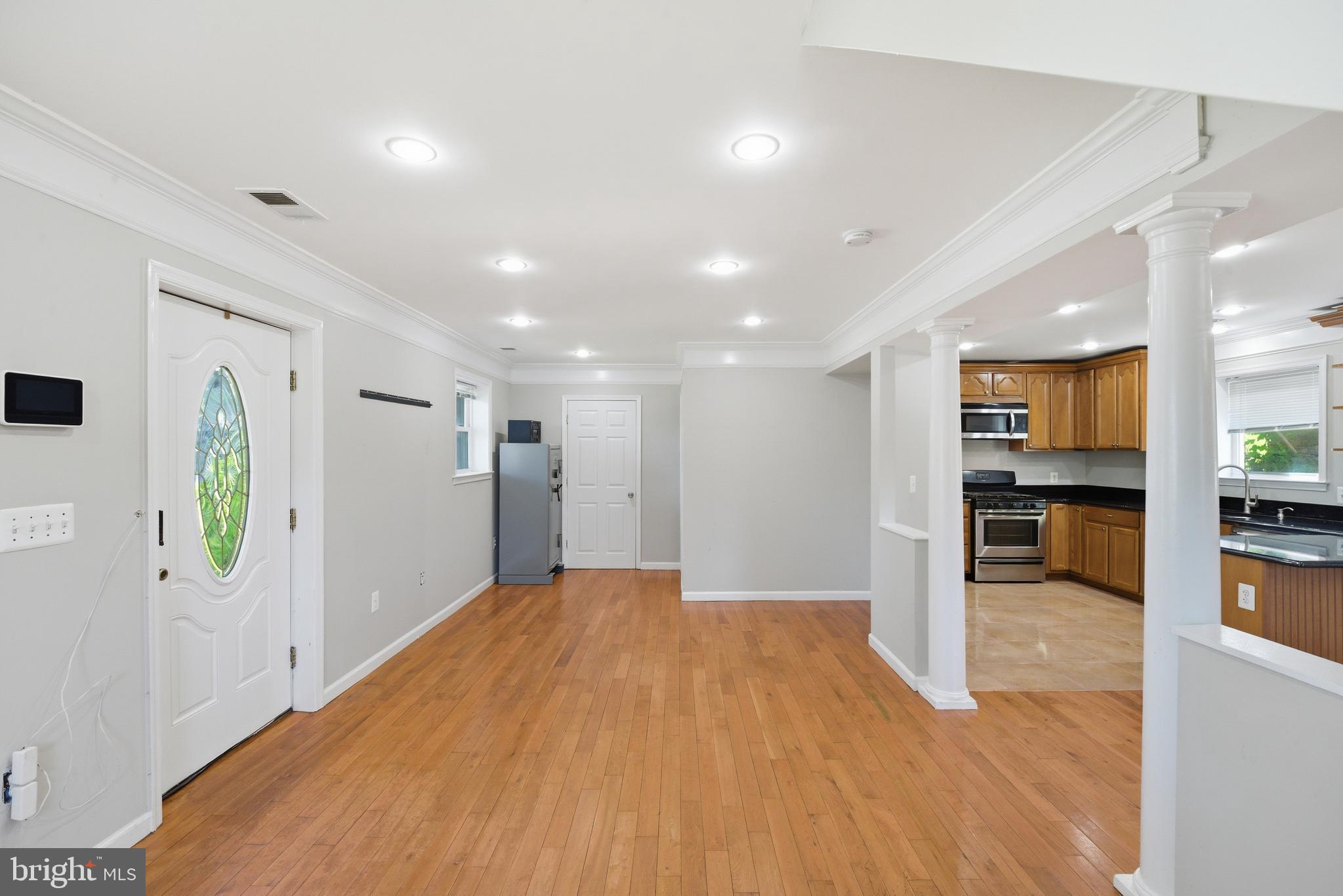 WEISMANS - Residential