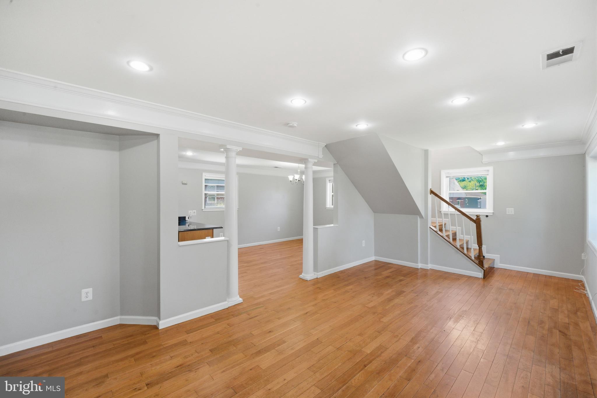 WEISMANS - Residential