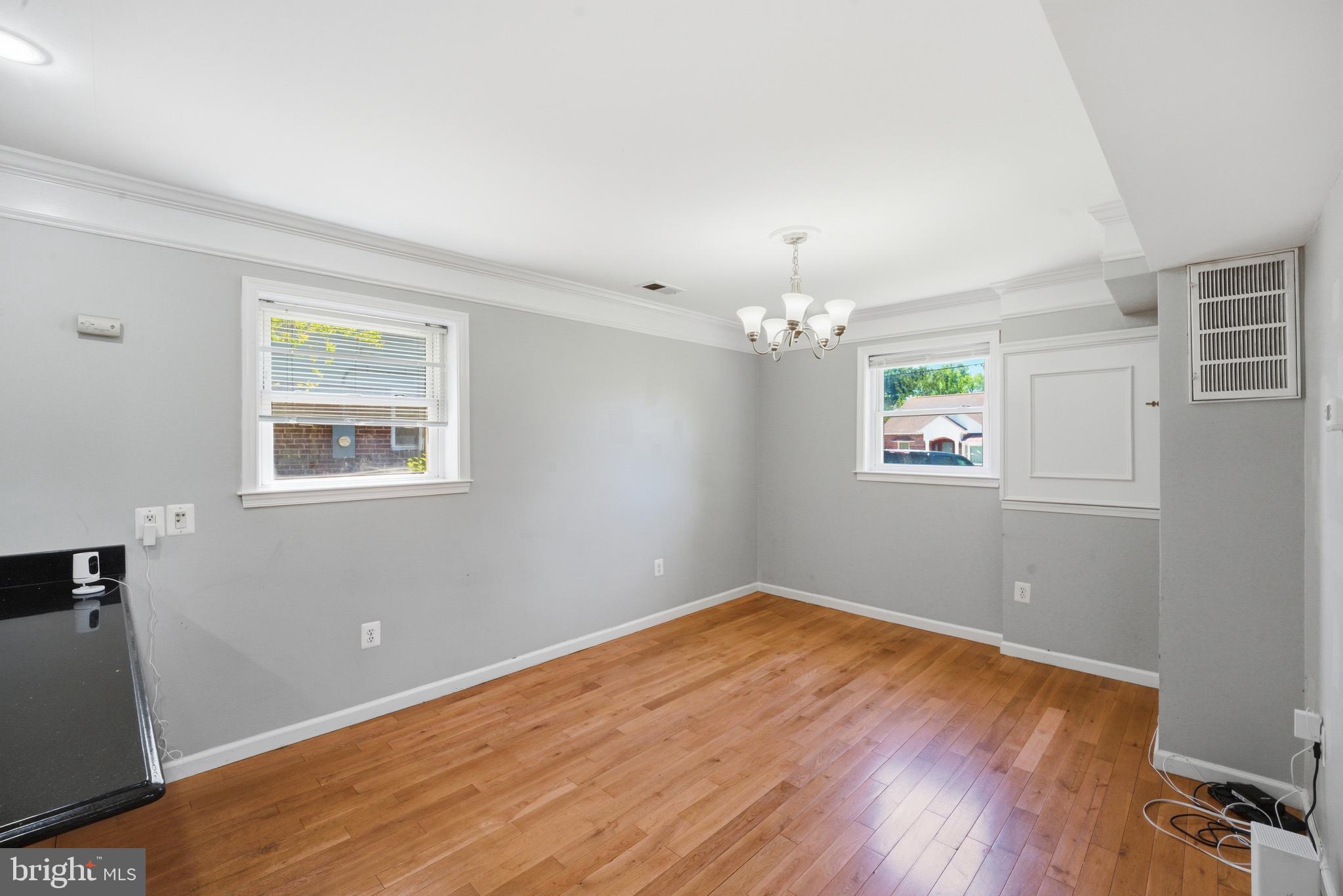 WEISMANS - Residential