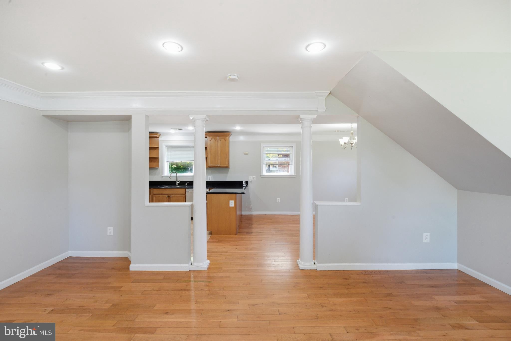 WEISMANS - Residential