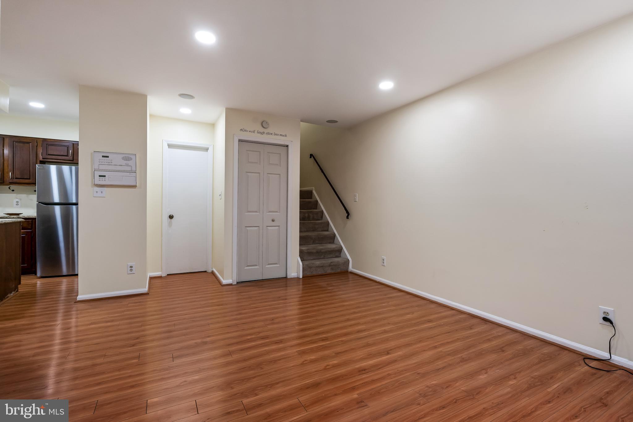 SUNSET RIDGE - Residential