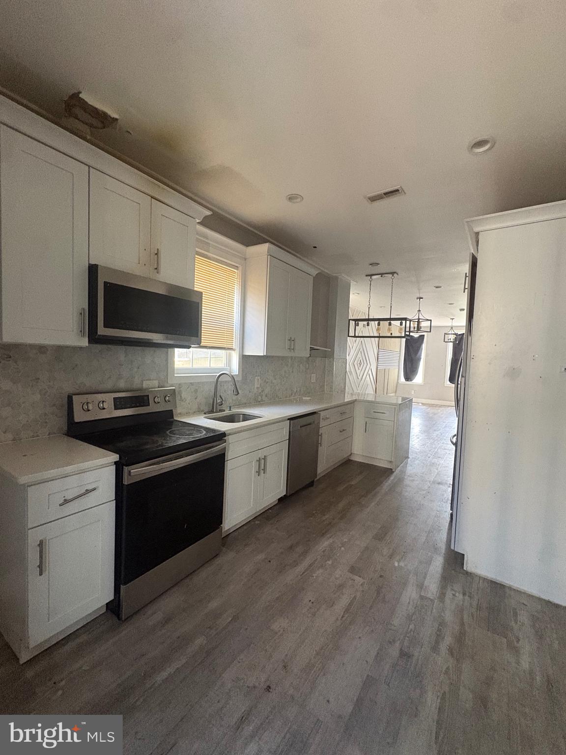 STRAWBERRY MANSION - Residential