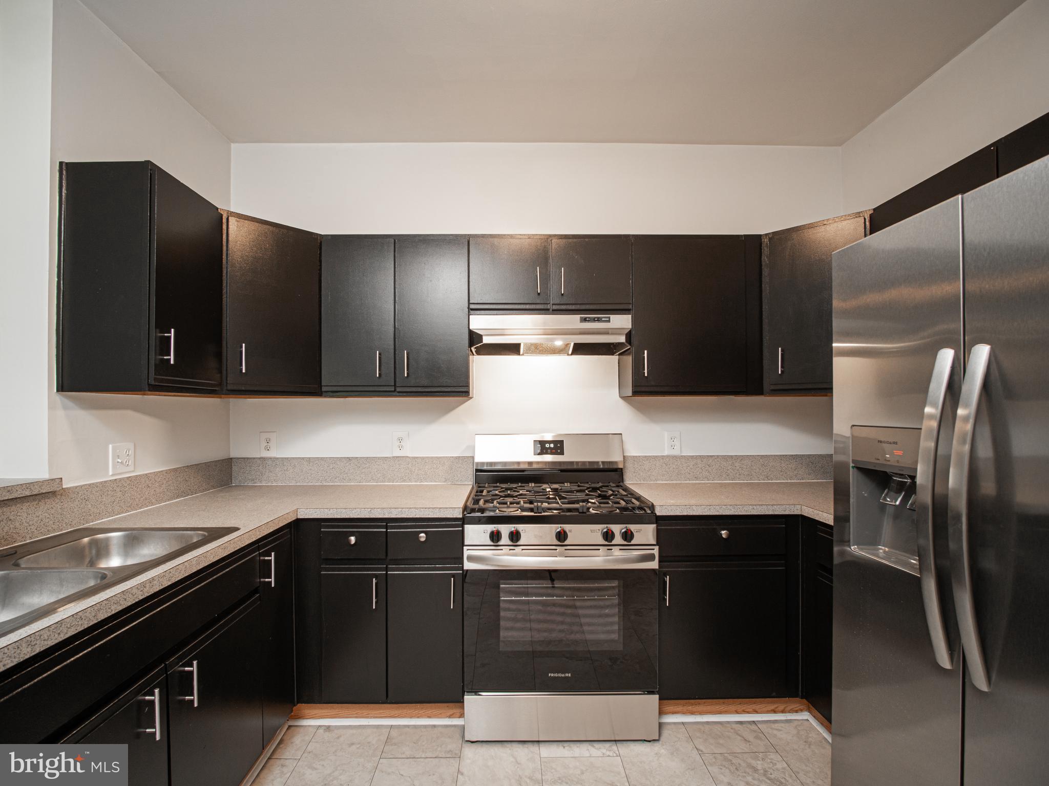 THE ADDISON AT ST PAUL - Residential