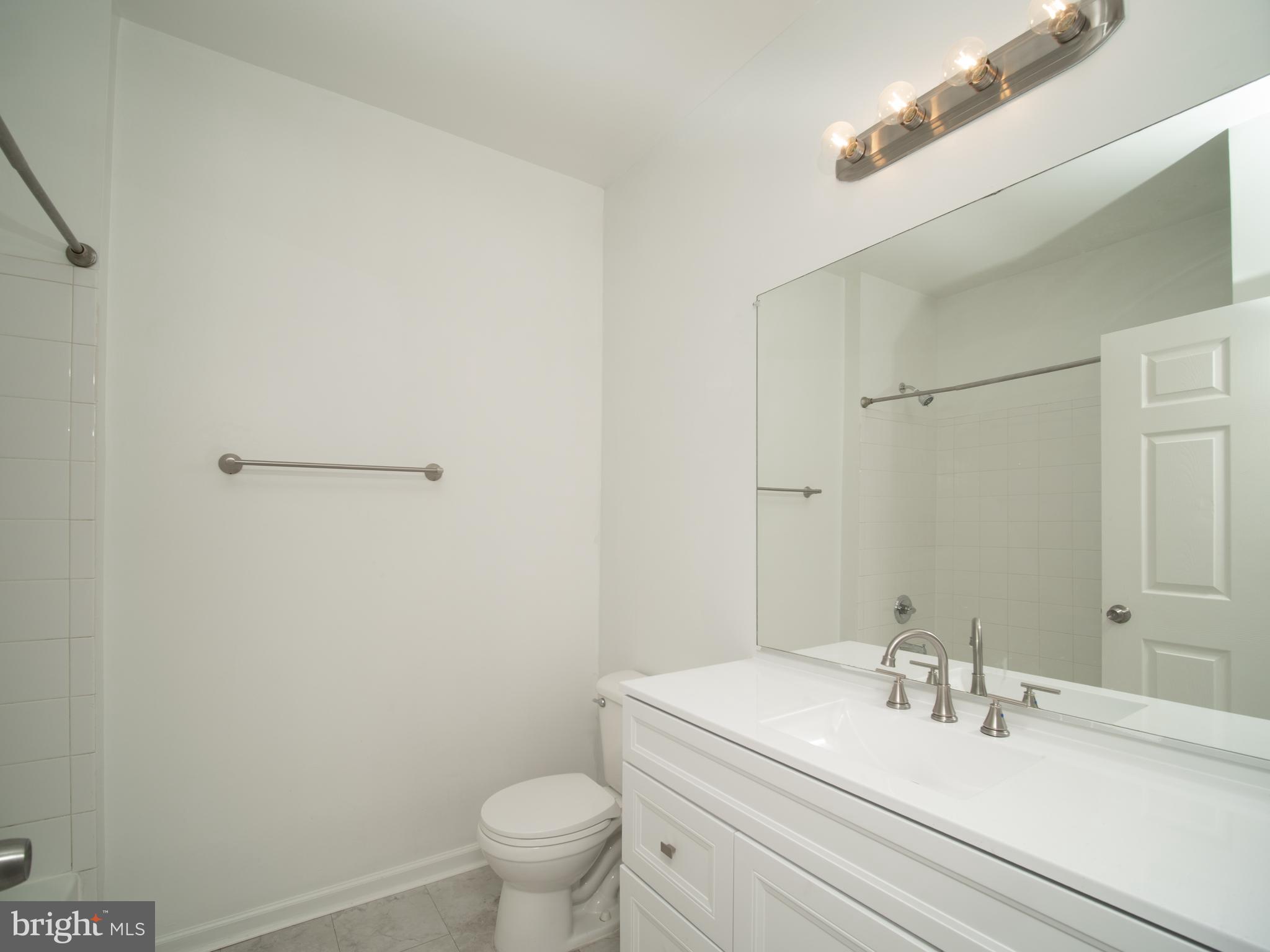 THE ADDISON AT ST PAUL - Residential