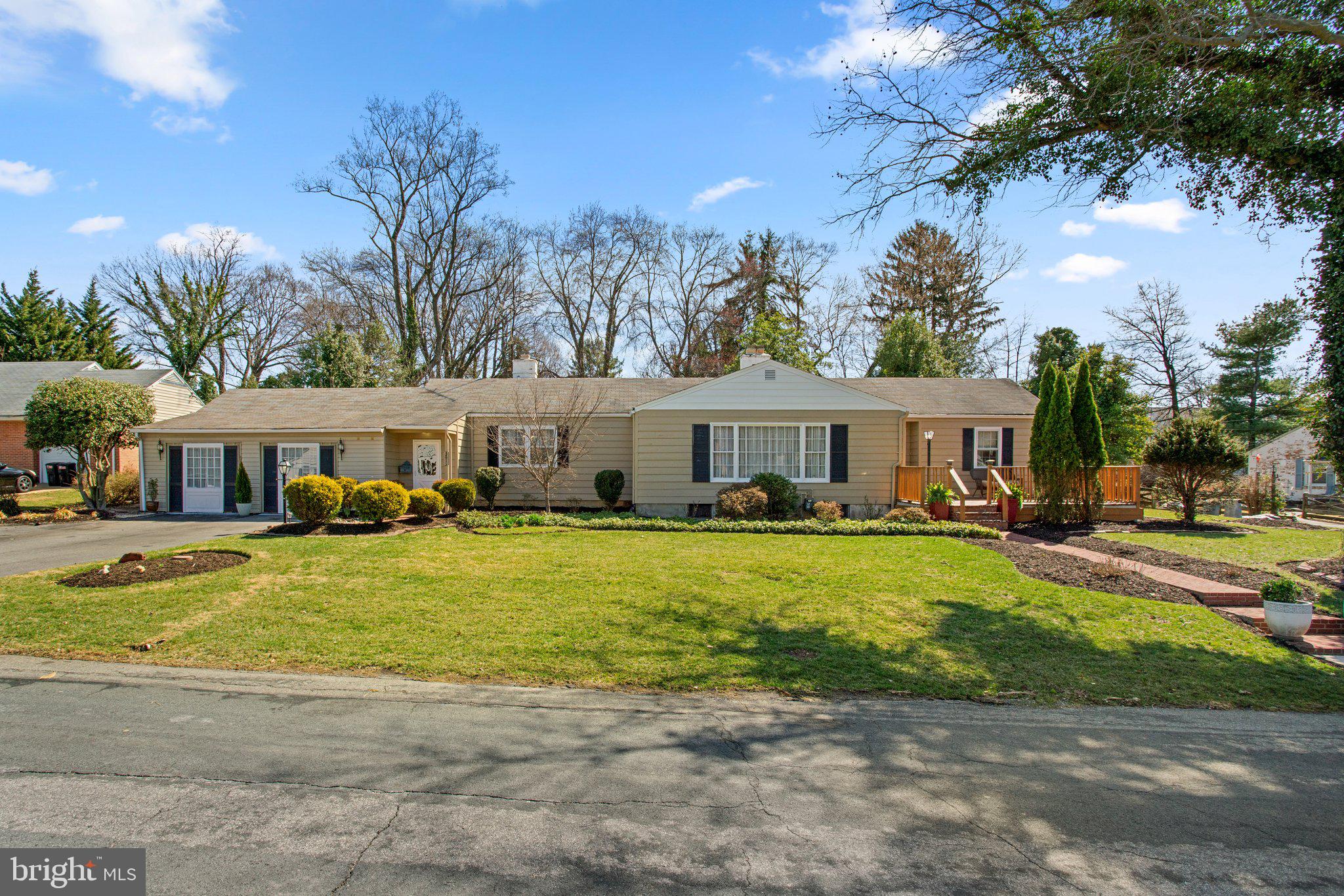 STONEYBROOK - Residential