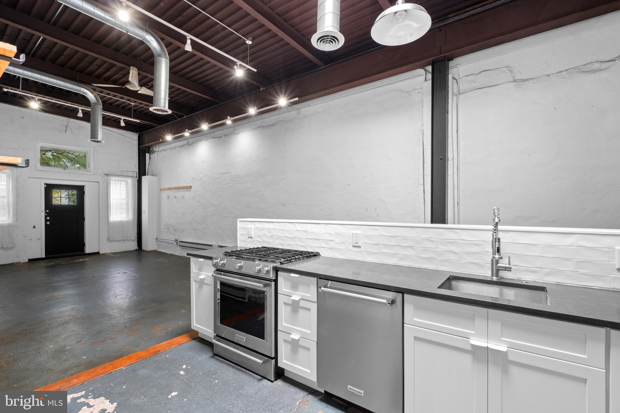 FISHTOWN - Residential