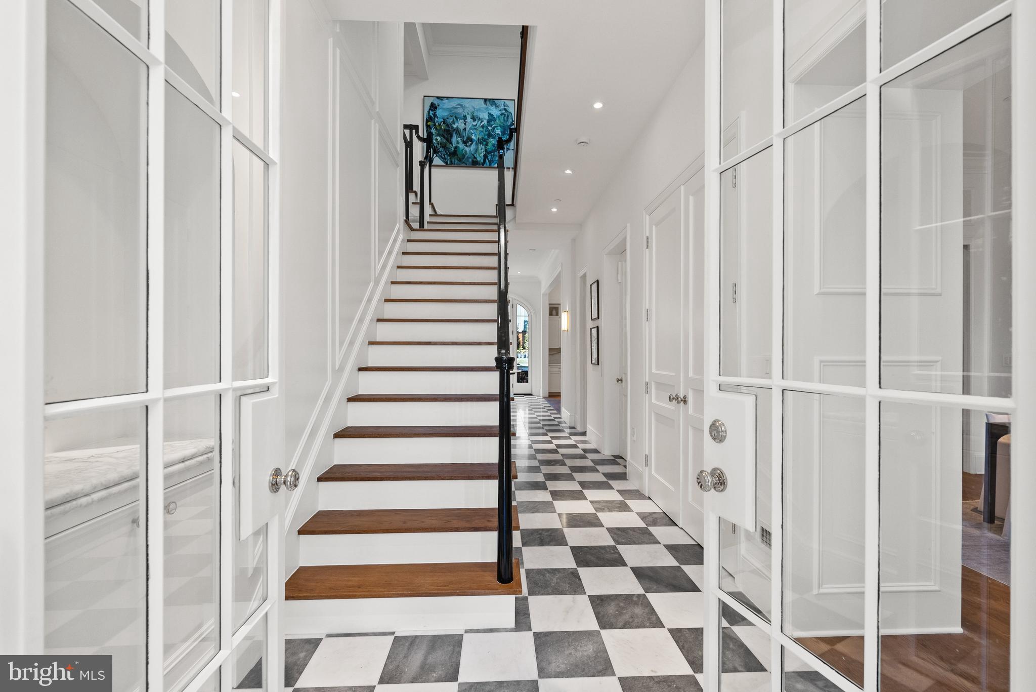 GEORGETOWN - Residential
