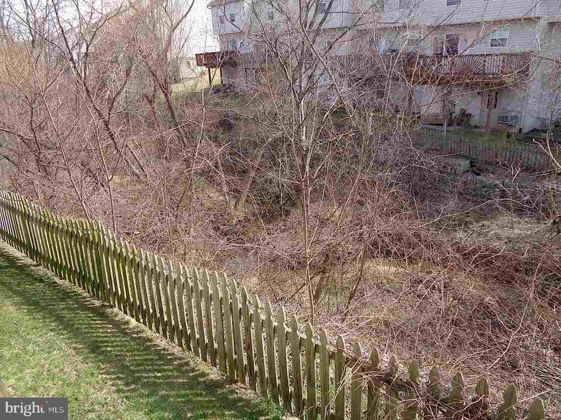 COLONIAL HILLS - Residential Lease