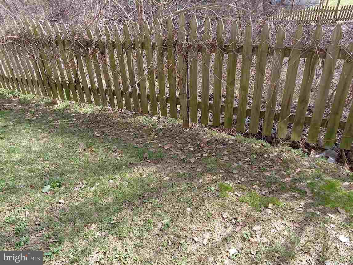 COLONIAL HILLS - Residential Lease