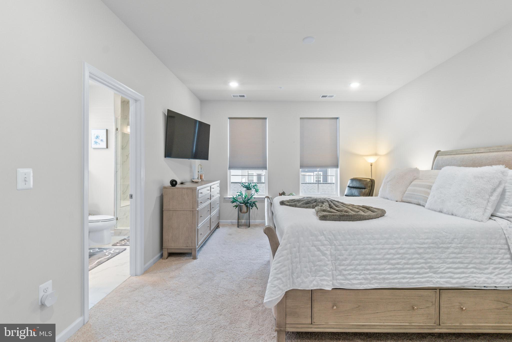 GREENLEIGH AT CROSSROADS - Residential