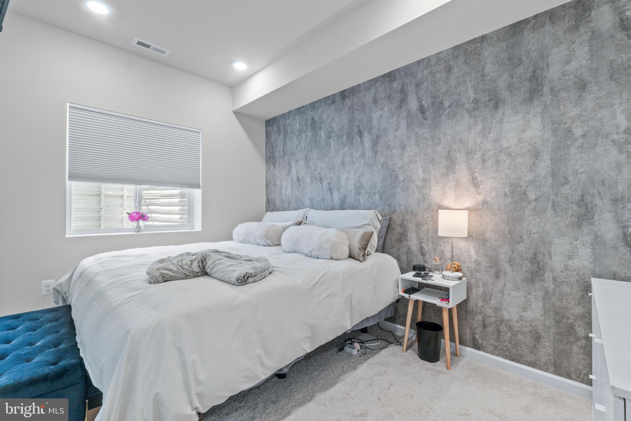 GREENLEIGH AT CROSSROADS - Residential