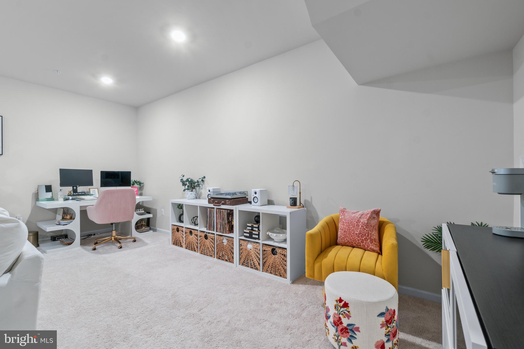 GREENLEIGH AT CROSSROADS - Residential