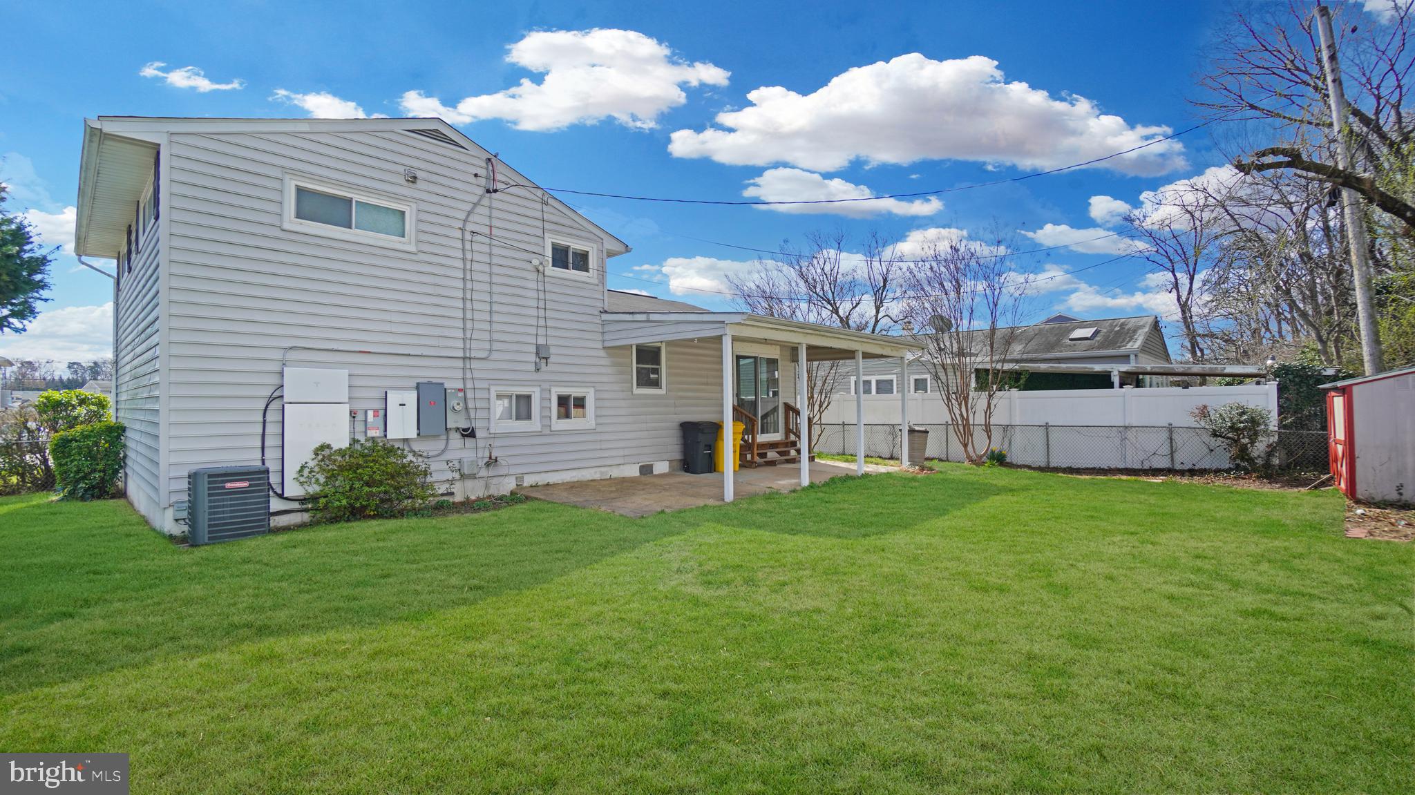 MUNROE GARDENS - Residential