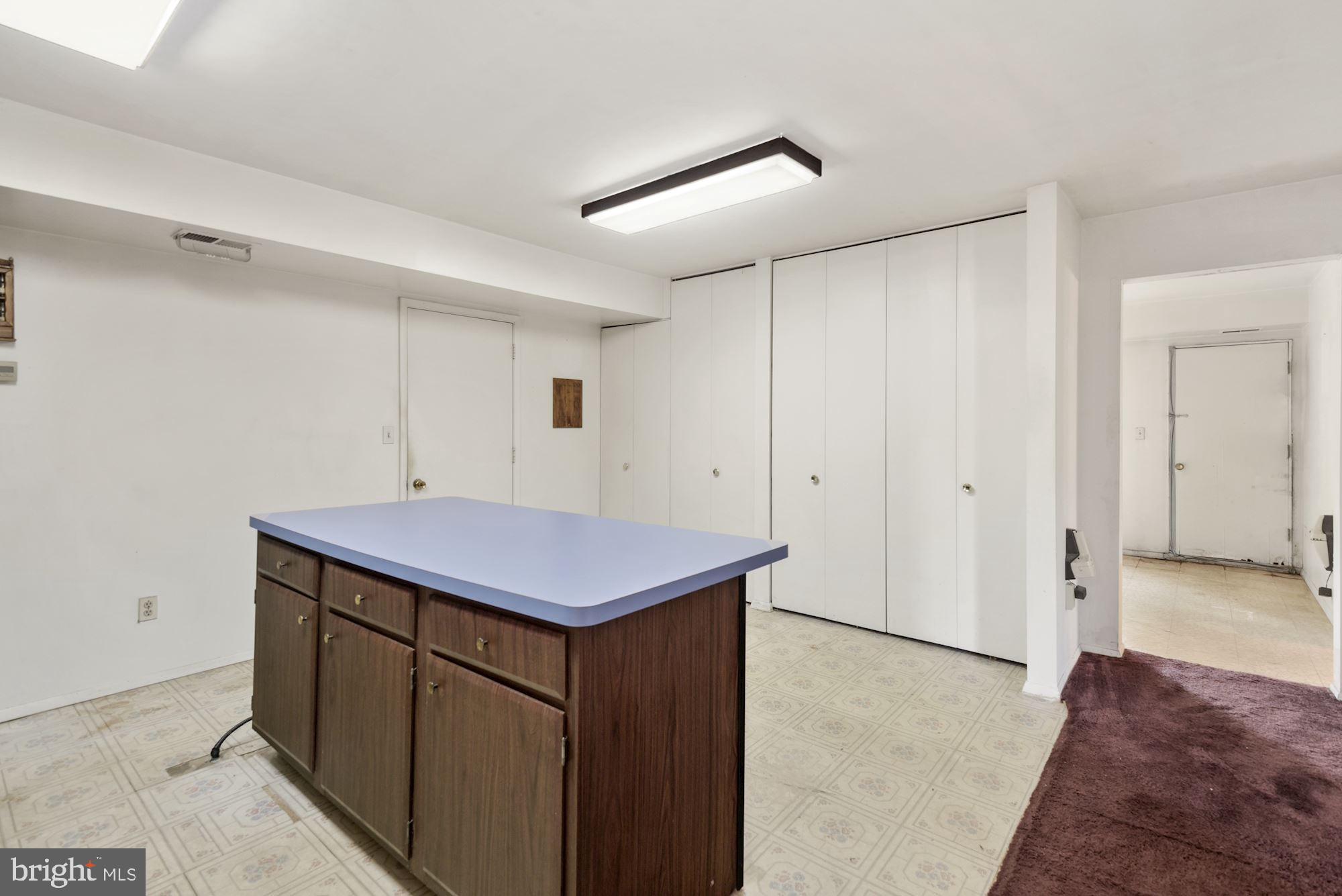 LAYTONIA - Residential