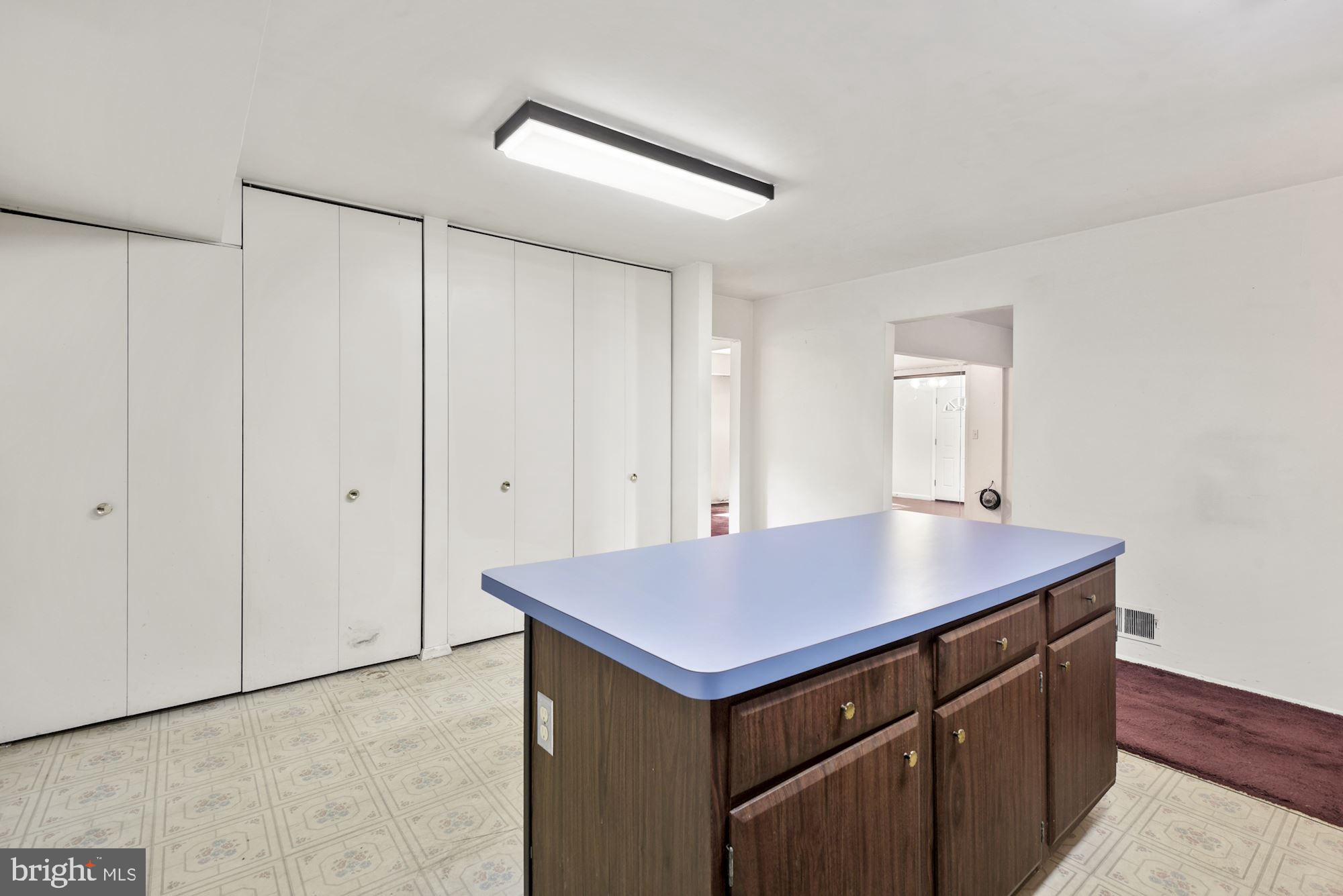 LAYTONIA - Residential