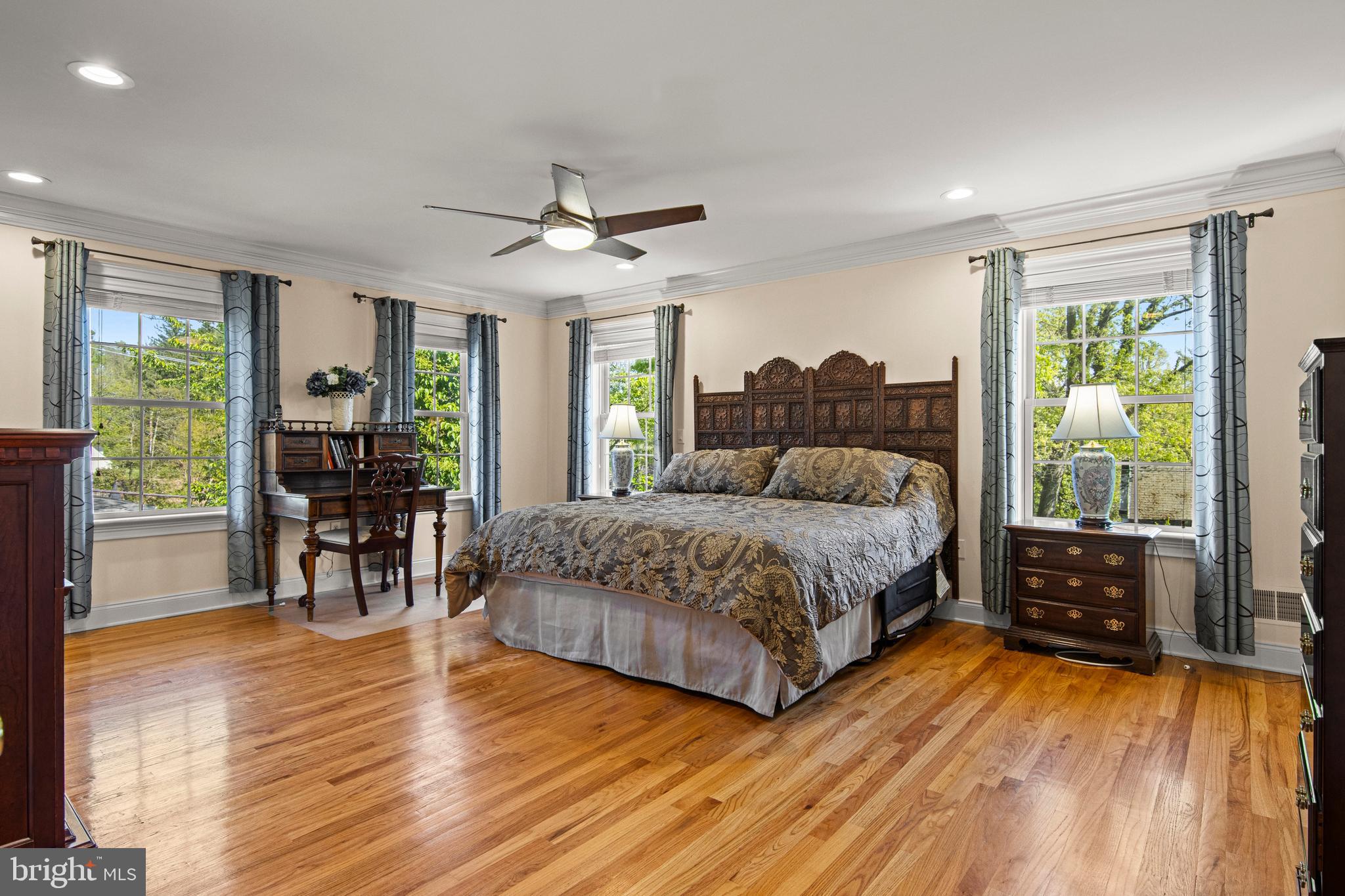 SOUTH WAYNE - Residential