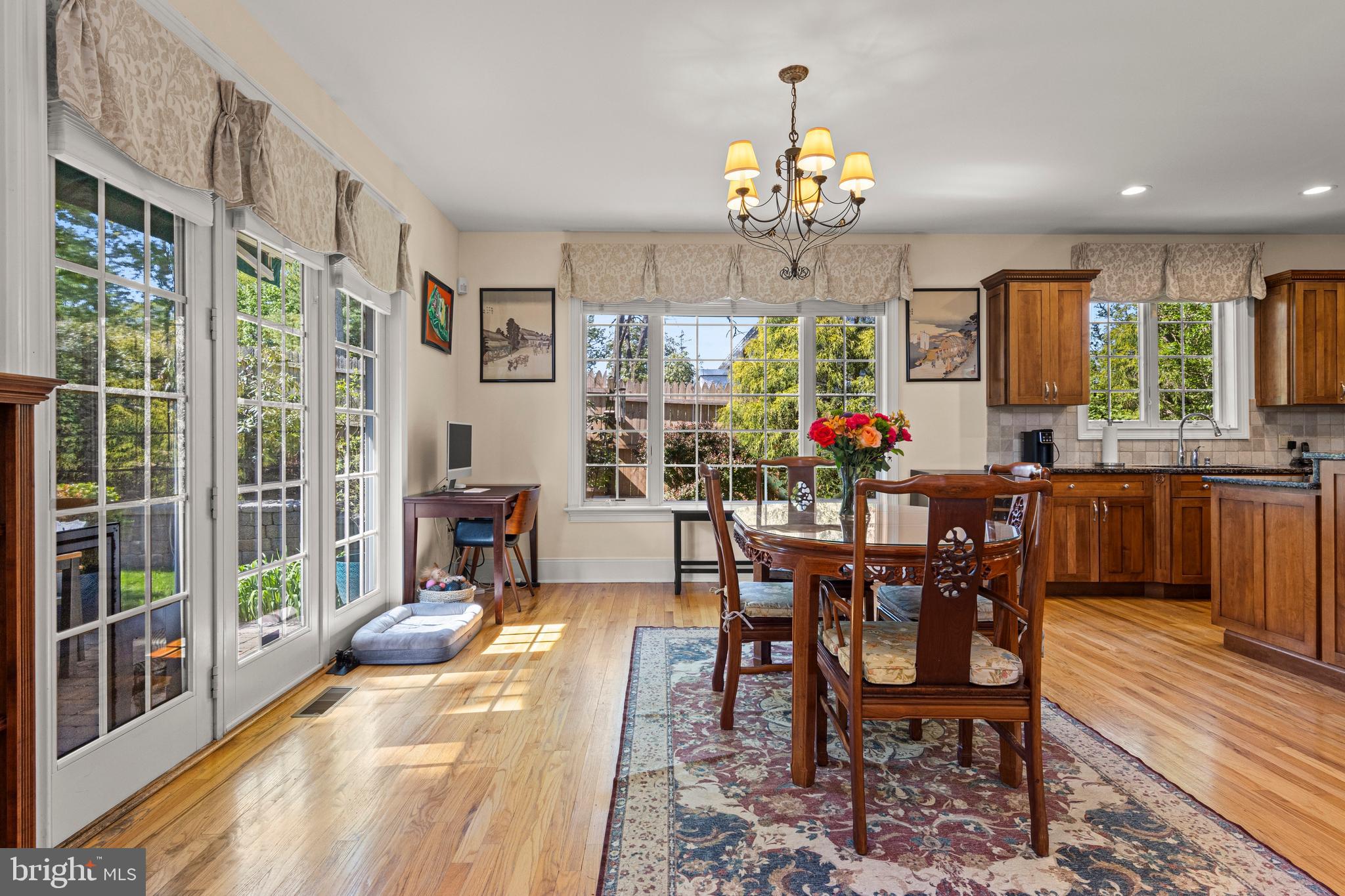 SOUTH WAYNE - Residential