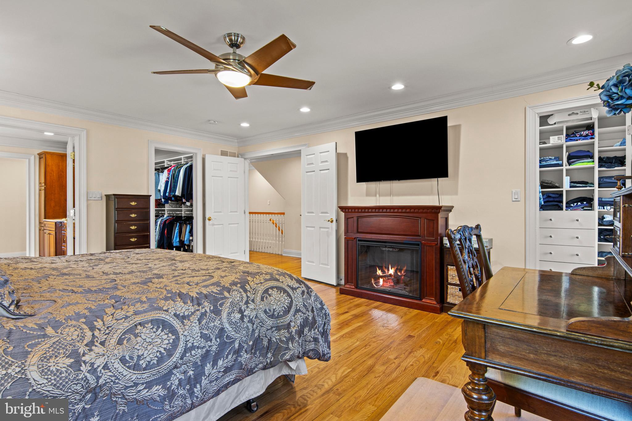 SOUTH WAYNE - Residential