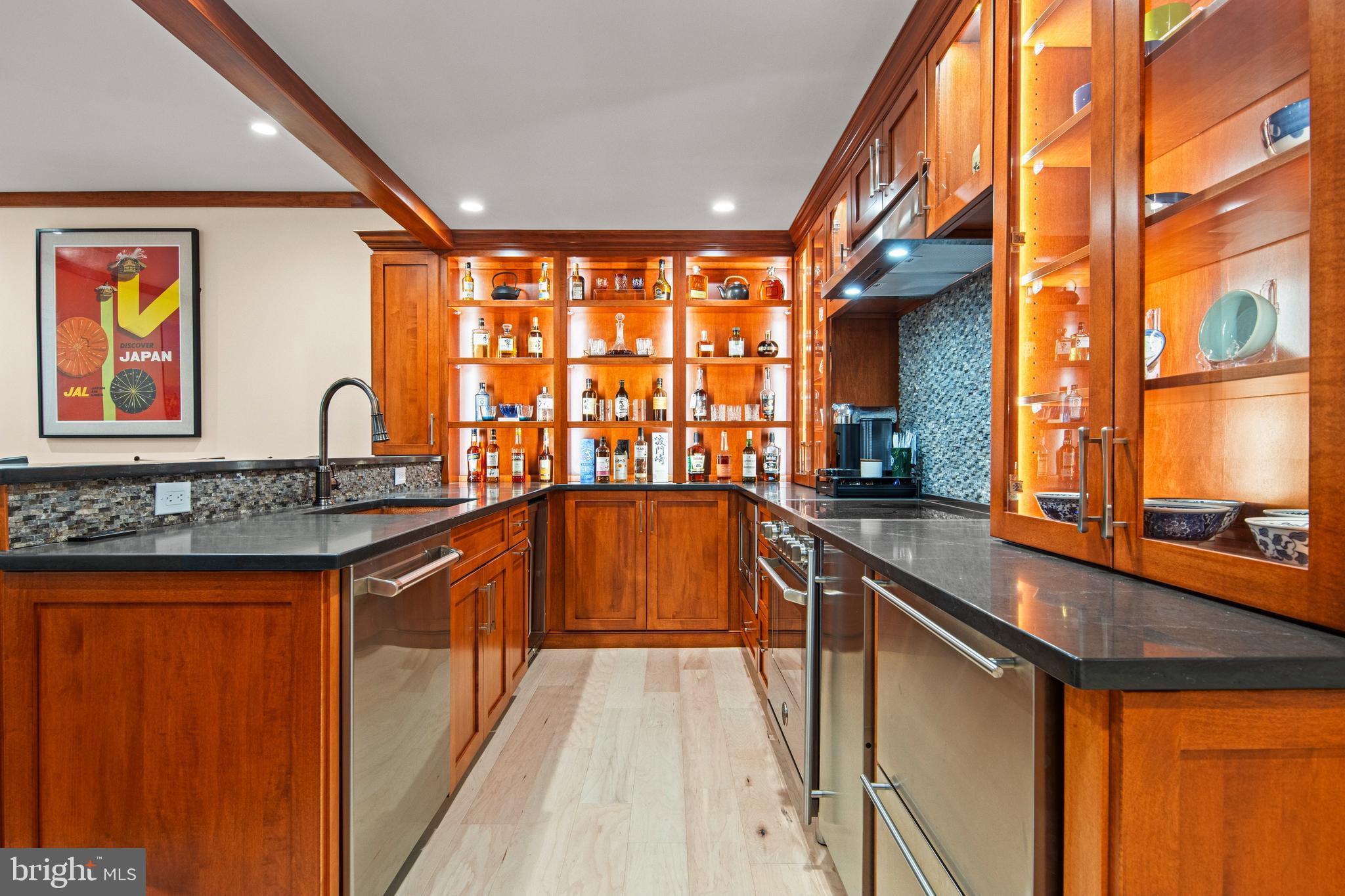 SOUTH WAYNE - Residential