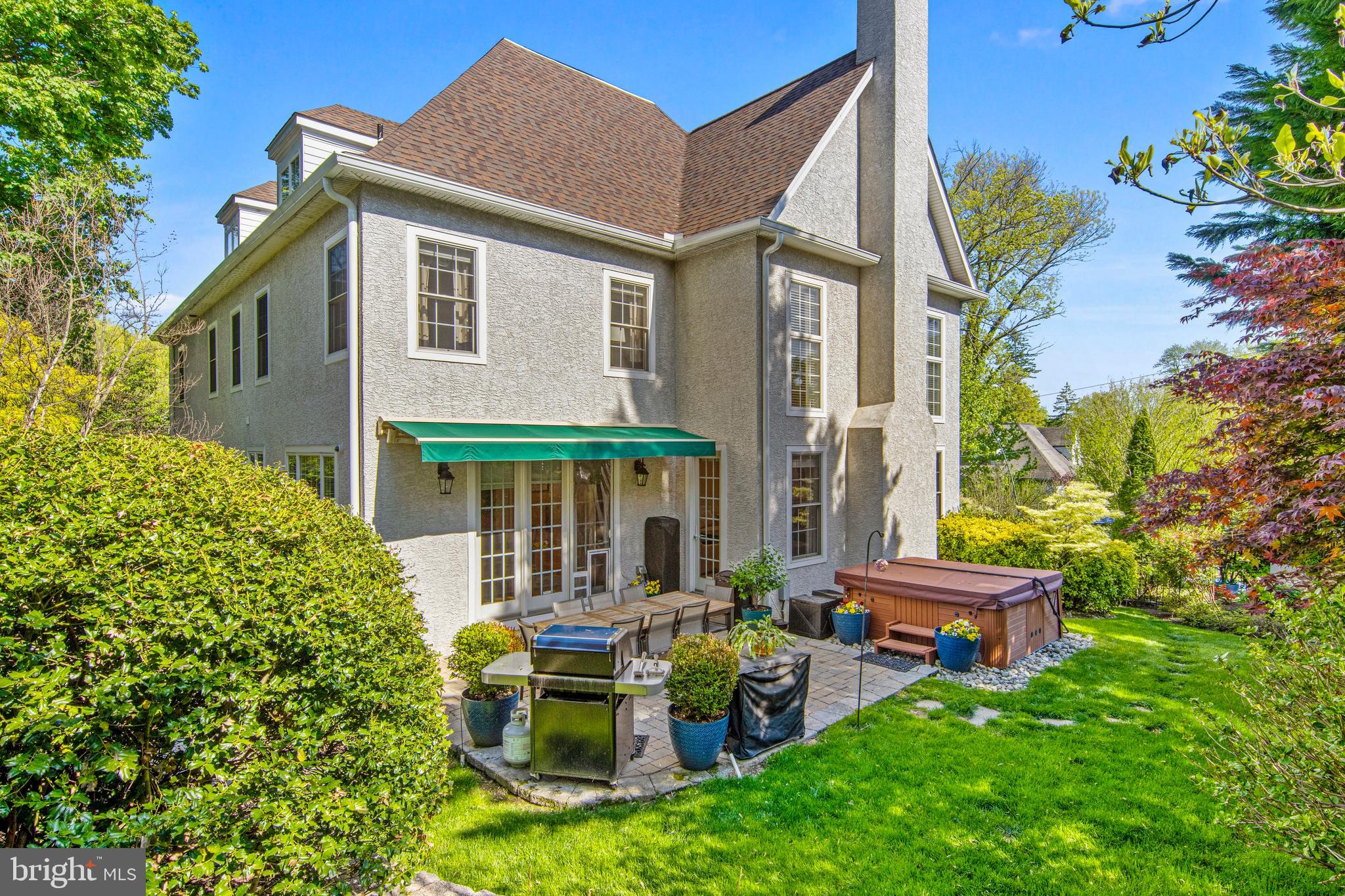 SOUTH WAYNE - Residential