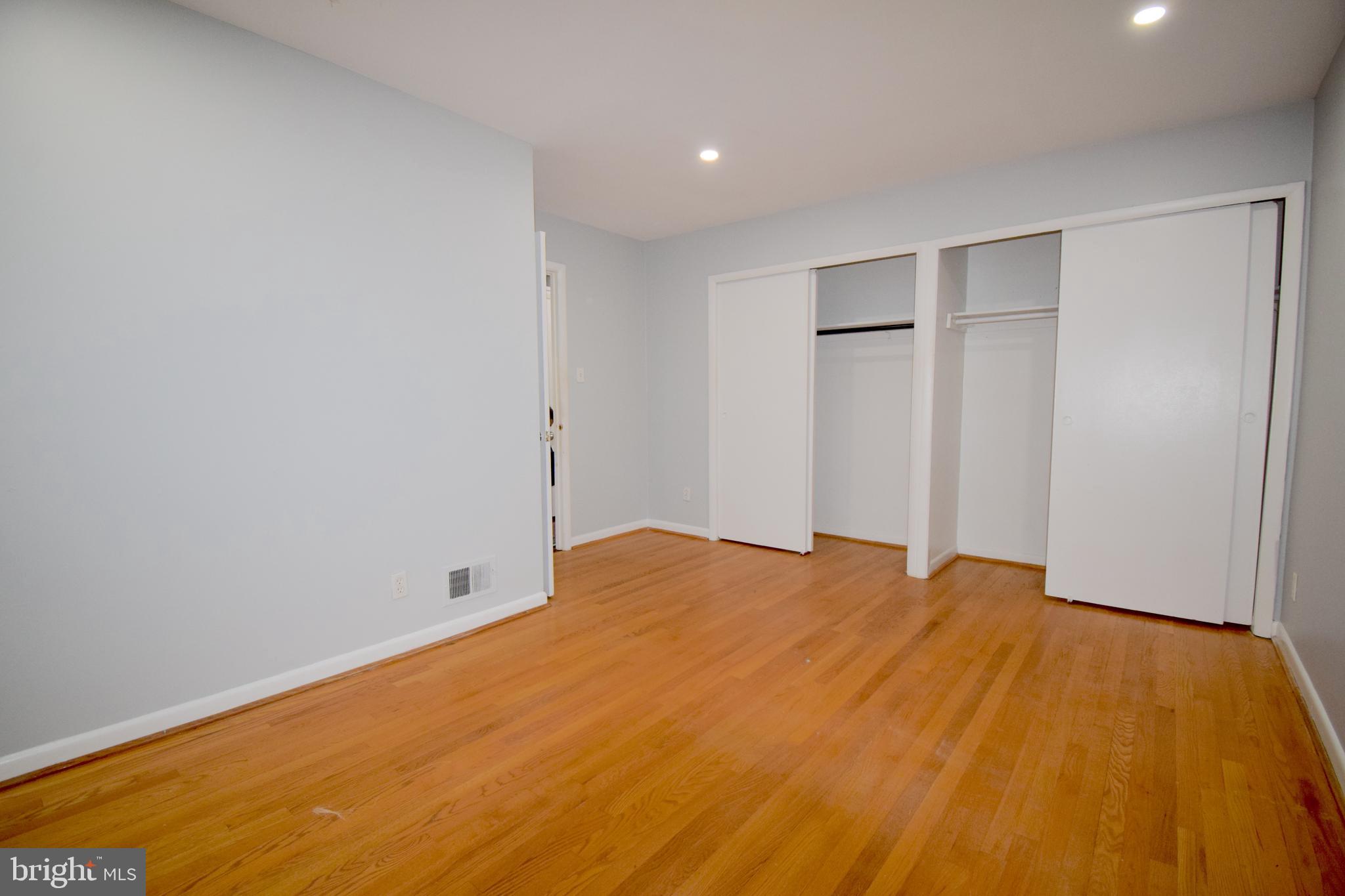 SNOW HILL MANOR - Residential Lease
