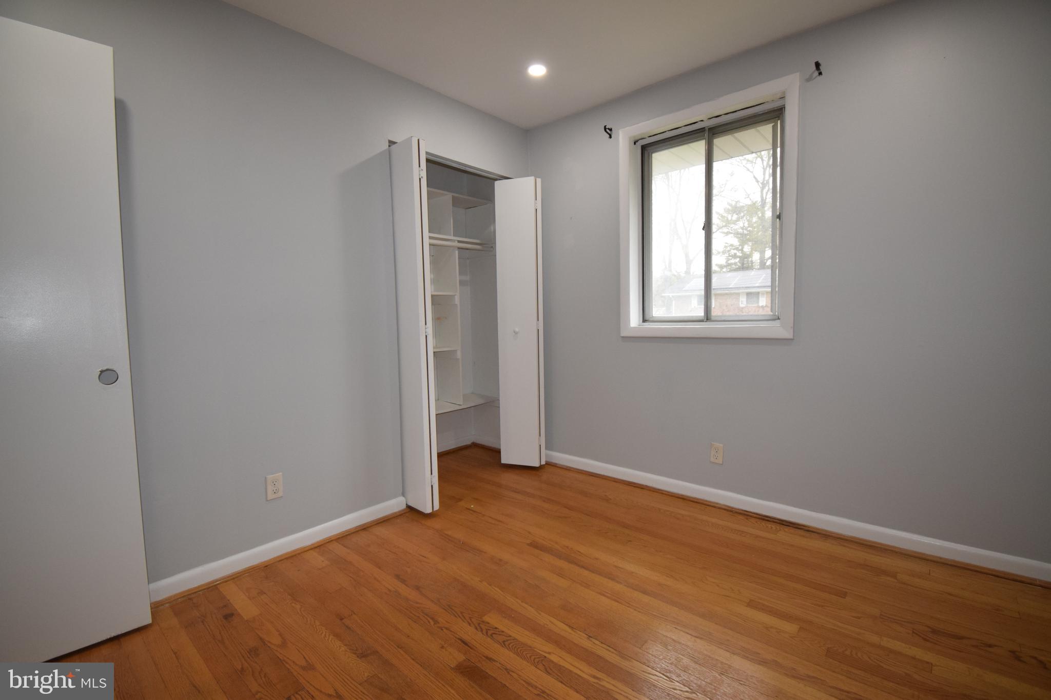 SNOW HILL MANOR - Residential Lease