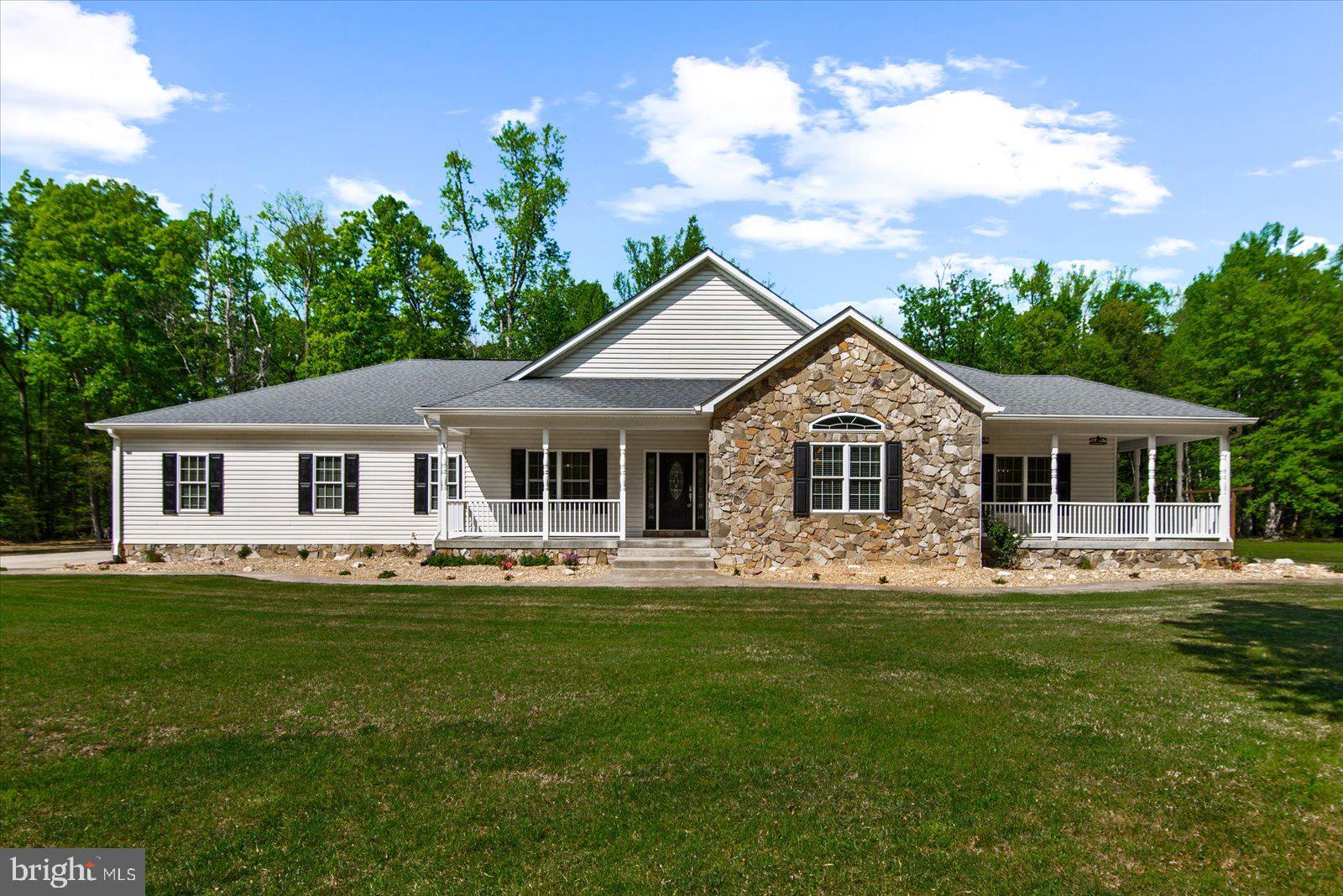 MT MORIAH ON THE POTOMAC - Residential