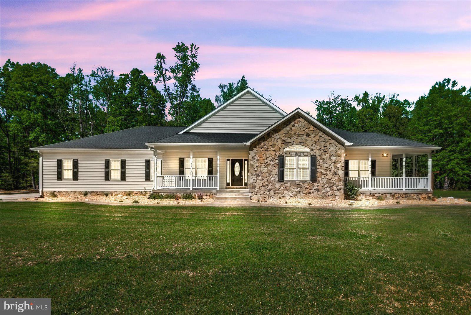 MT MORIAH ON THE POTOMAC - Residential
