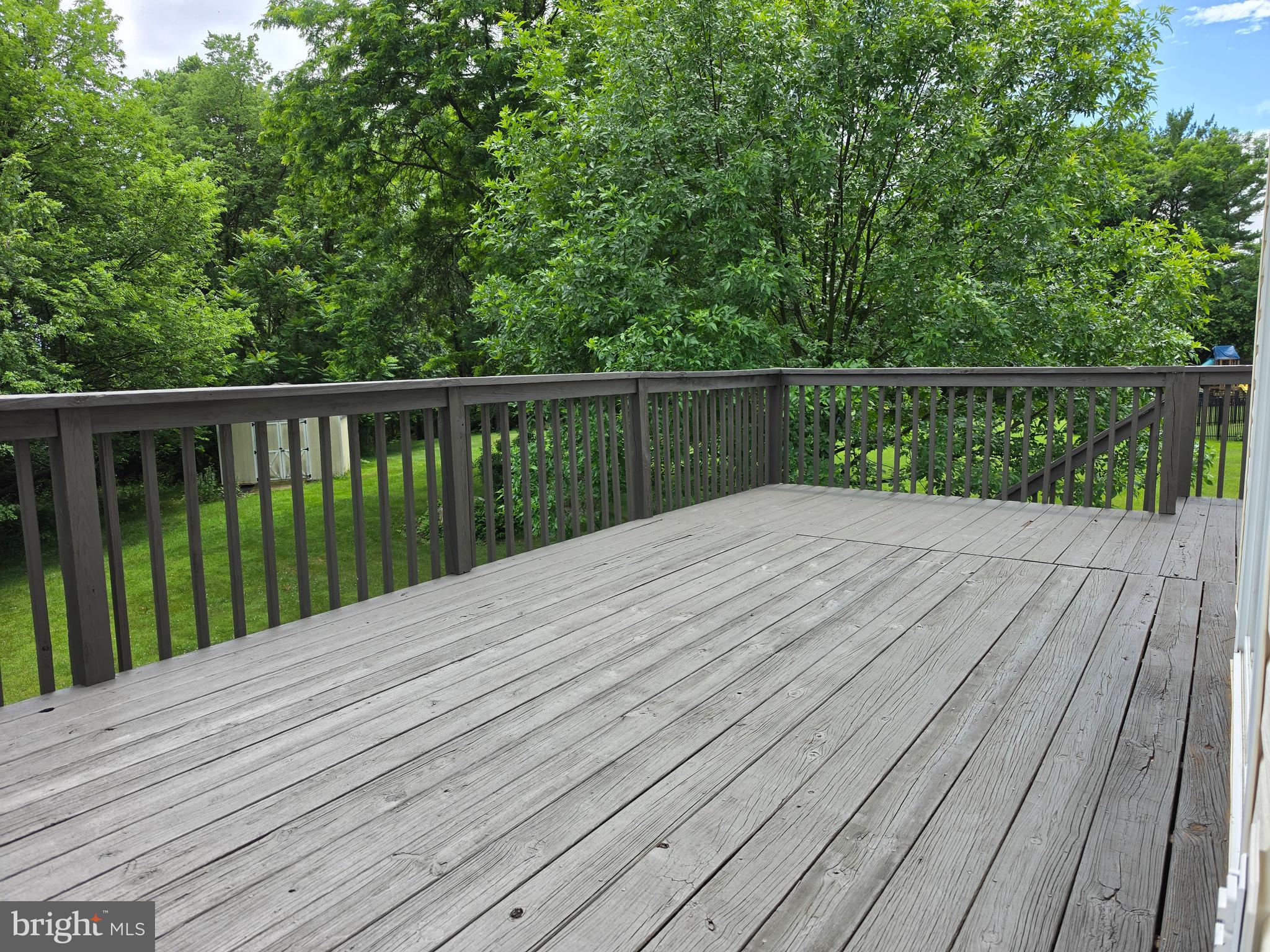 FAIRWAY MEADOWS - Residential
