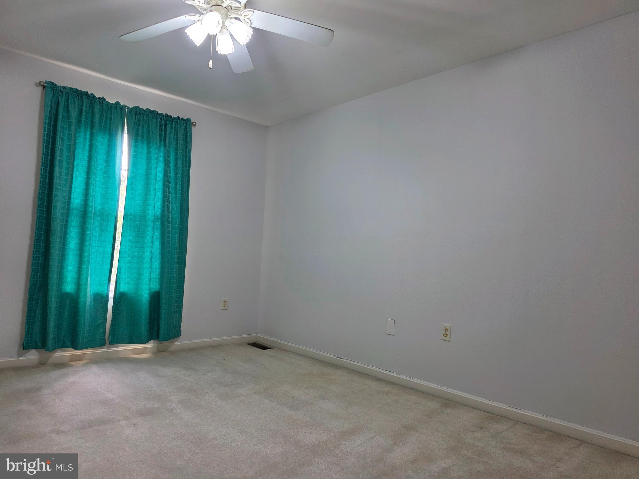 FAIRWAY MEADOWS - Residential