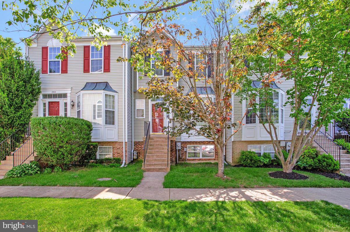 CROFTON VILLAGE - Residential