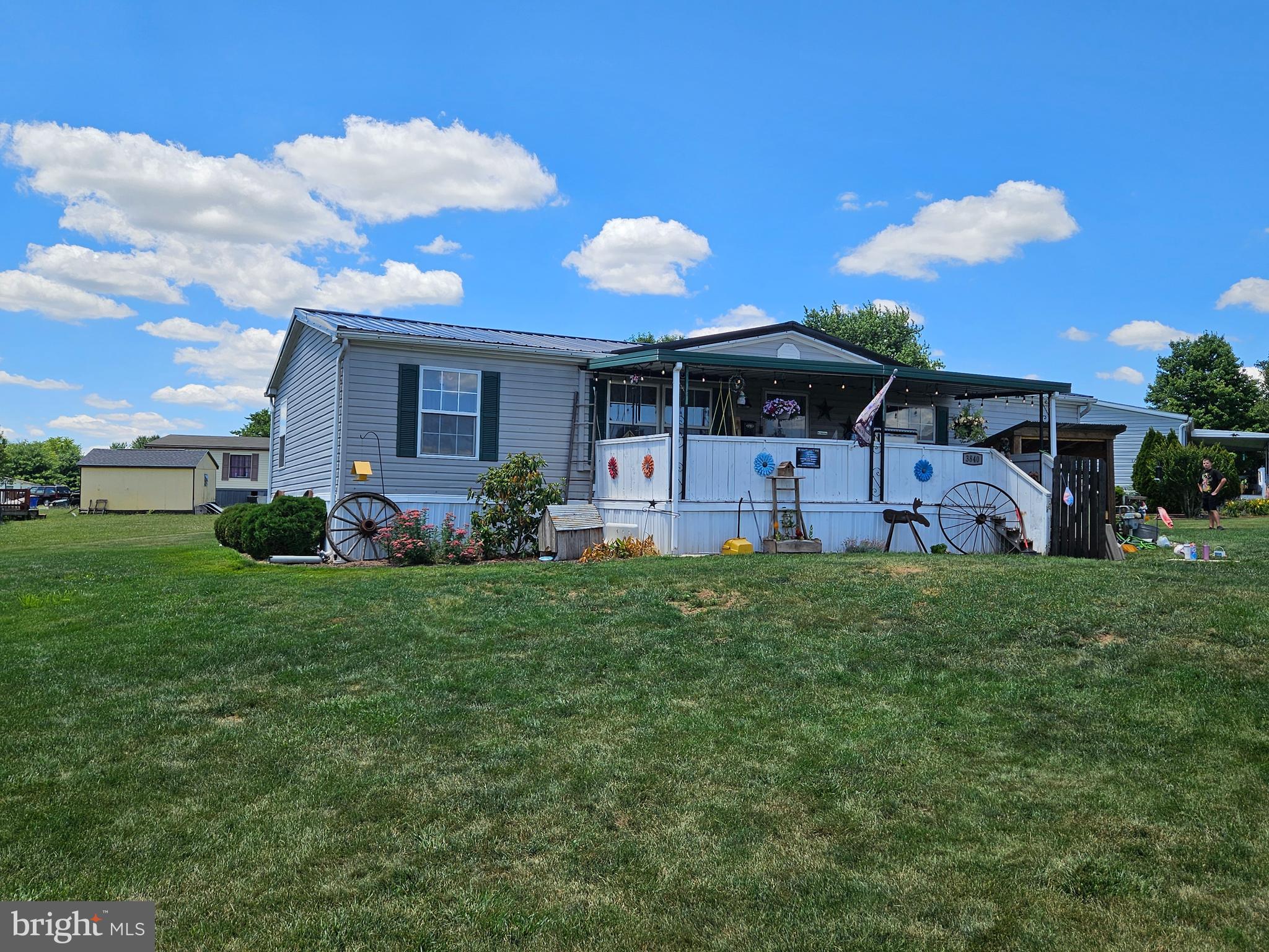 TALL OAK ESTATES - Residential