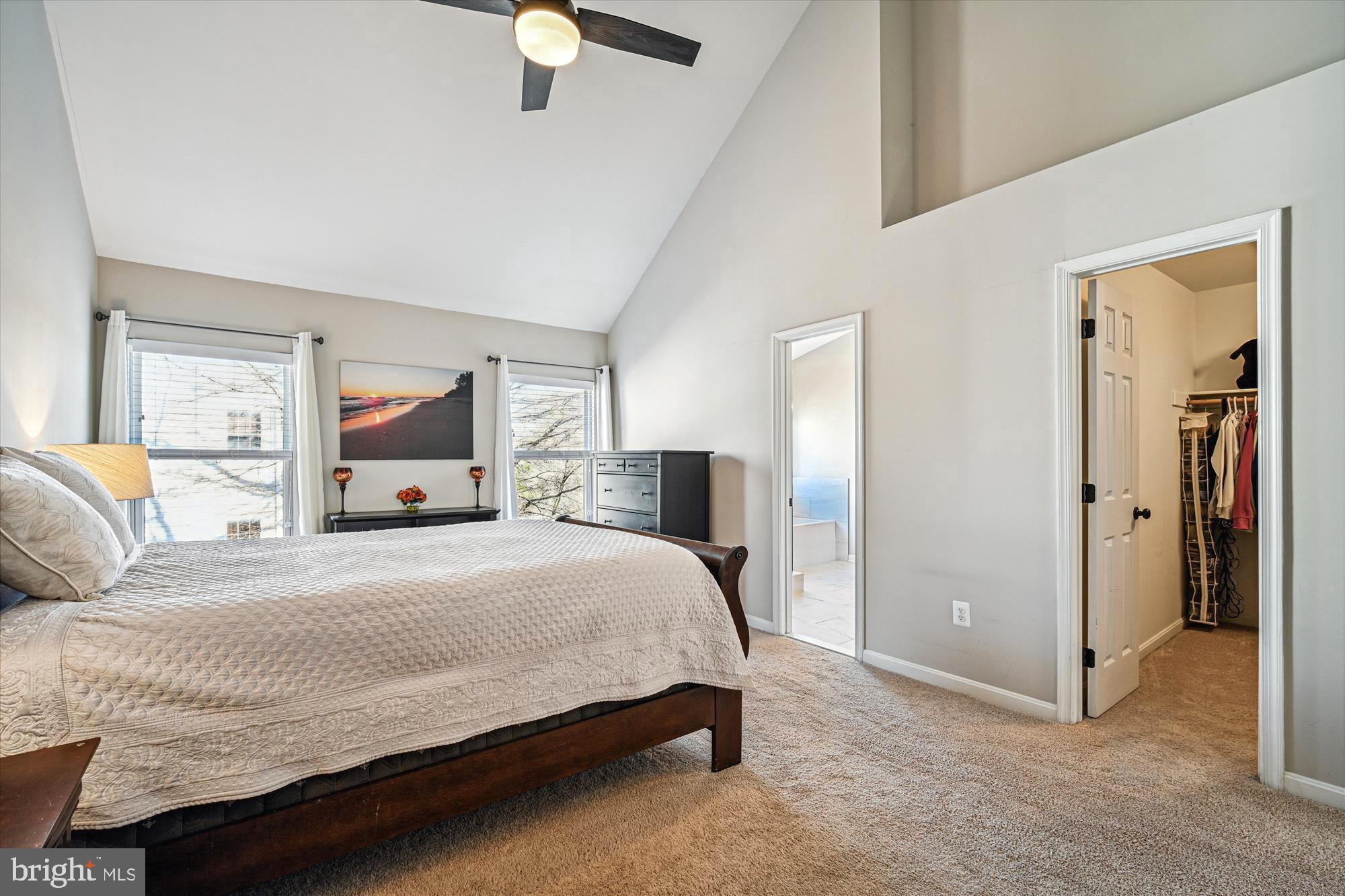 ISLAND CREEK - Residential