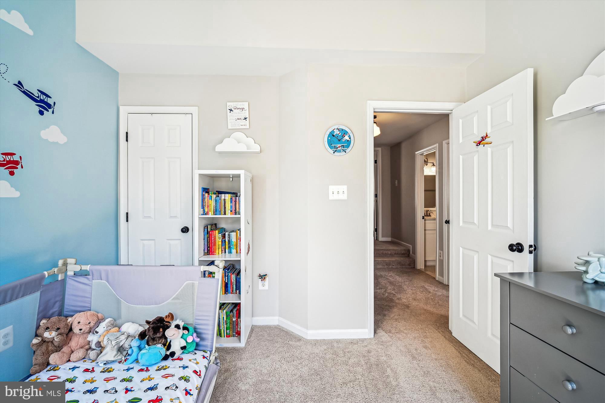 ISLAND CREEK - Residential