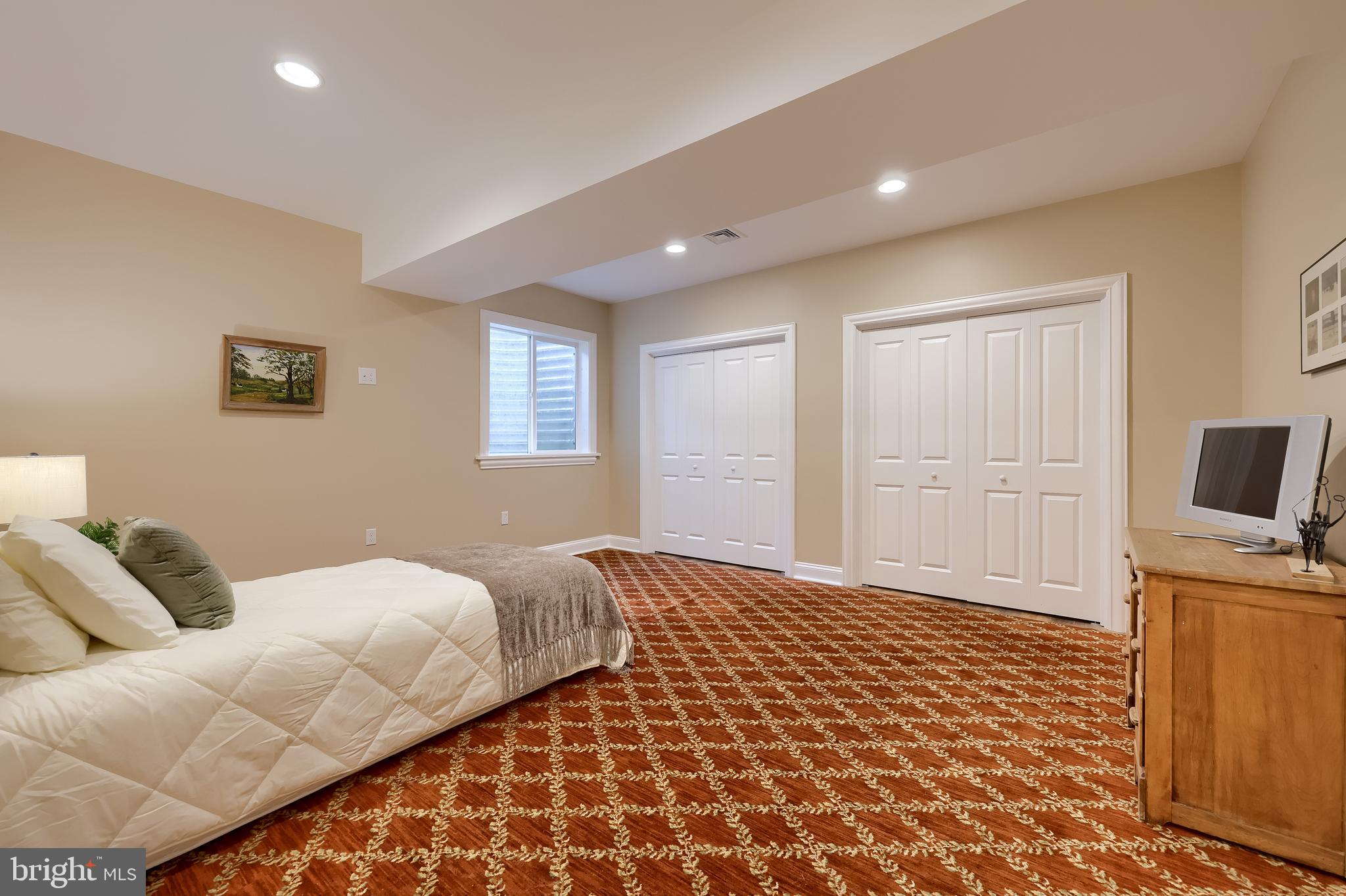 CARRINGTON - Residential