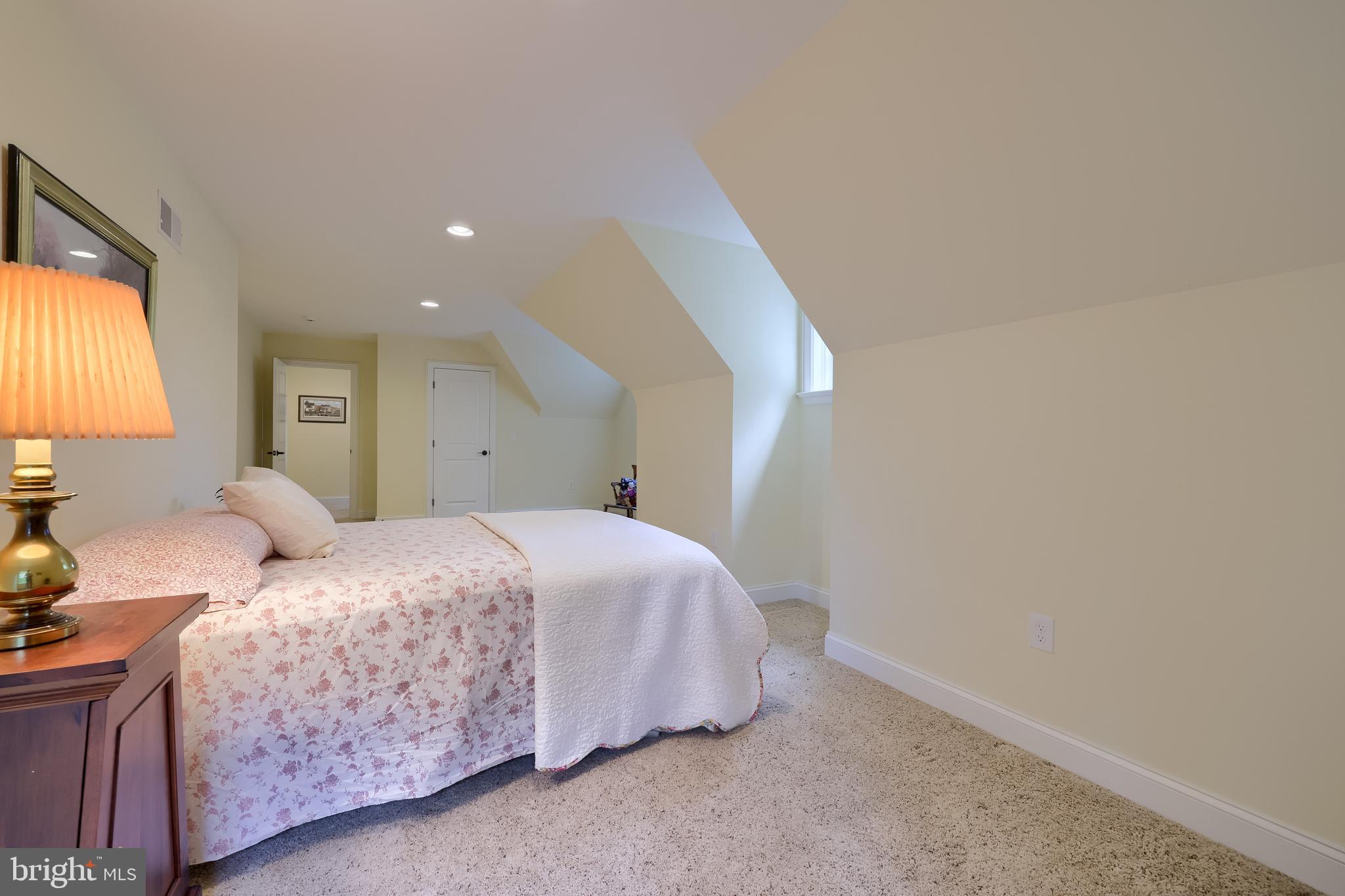 CARRINGTON - Residential