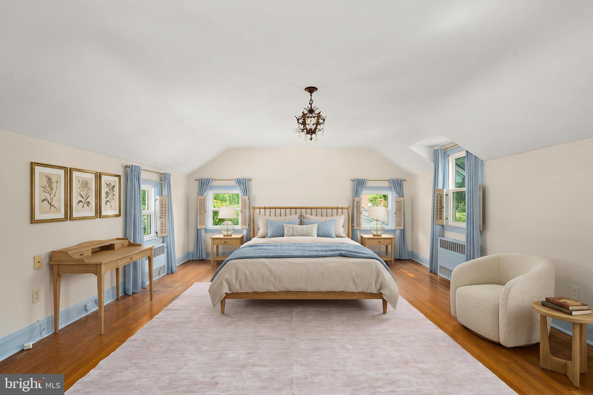 PINEHURST MANOR - Residential