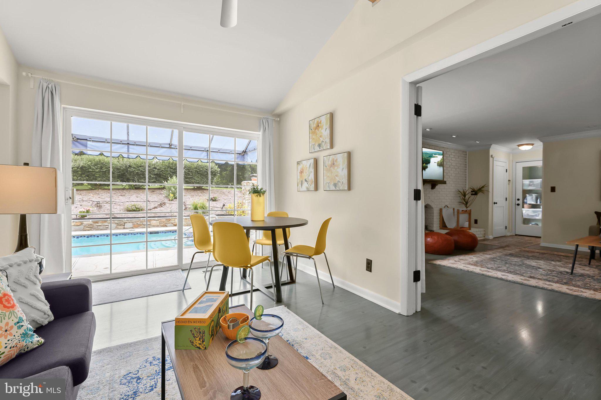 VALLEY HILLS - Residential