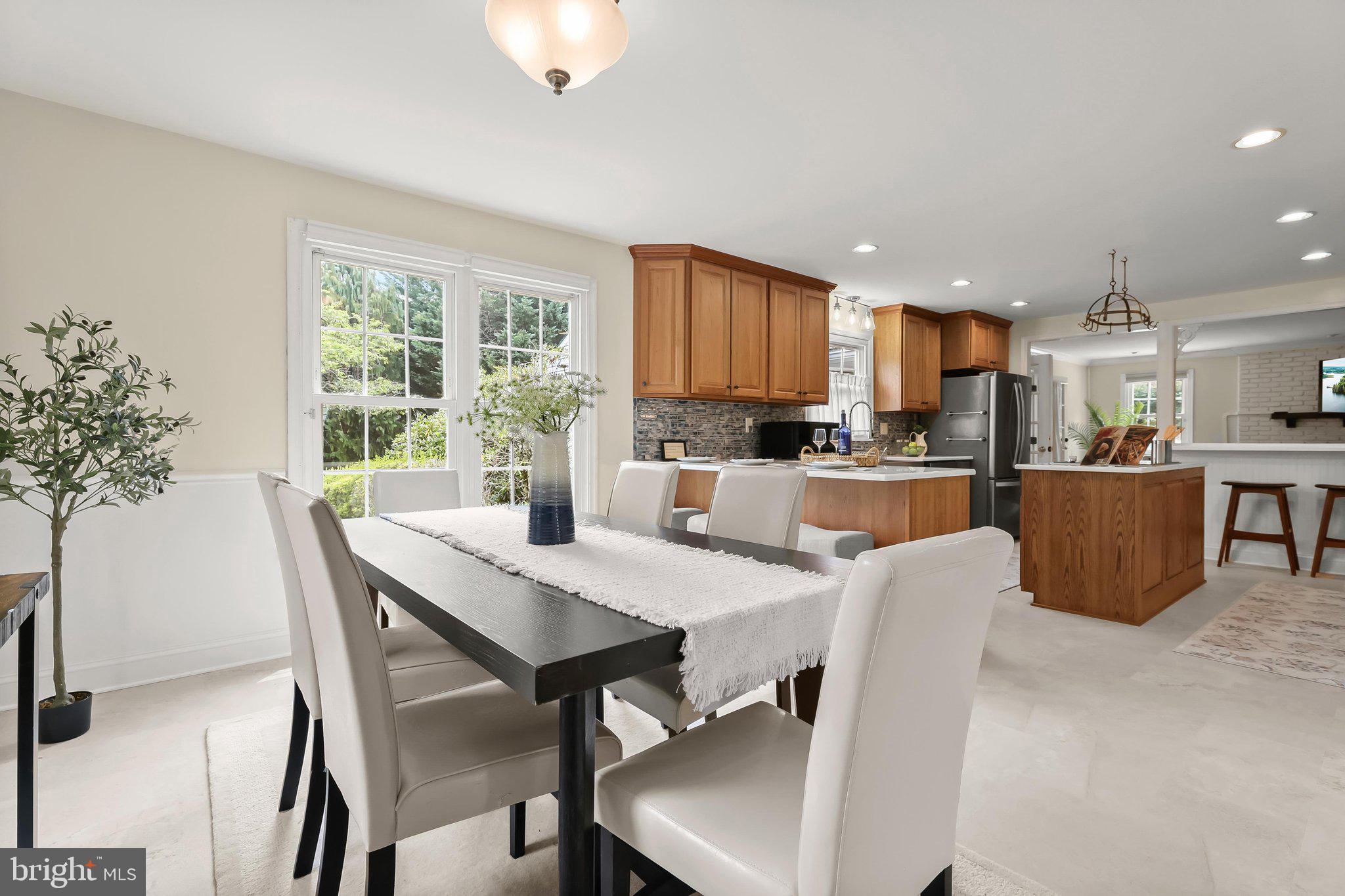 VALLEY HILLS - Residential