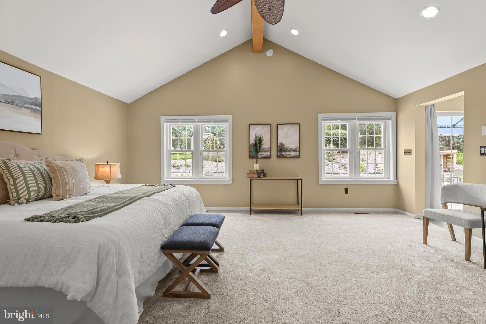 VALLEY HILLS - Residential