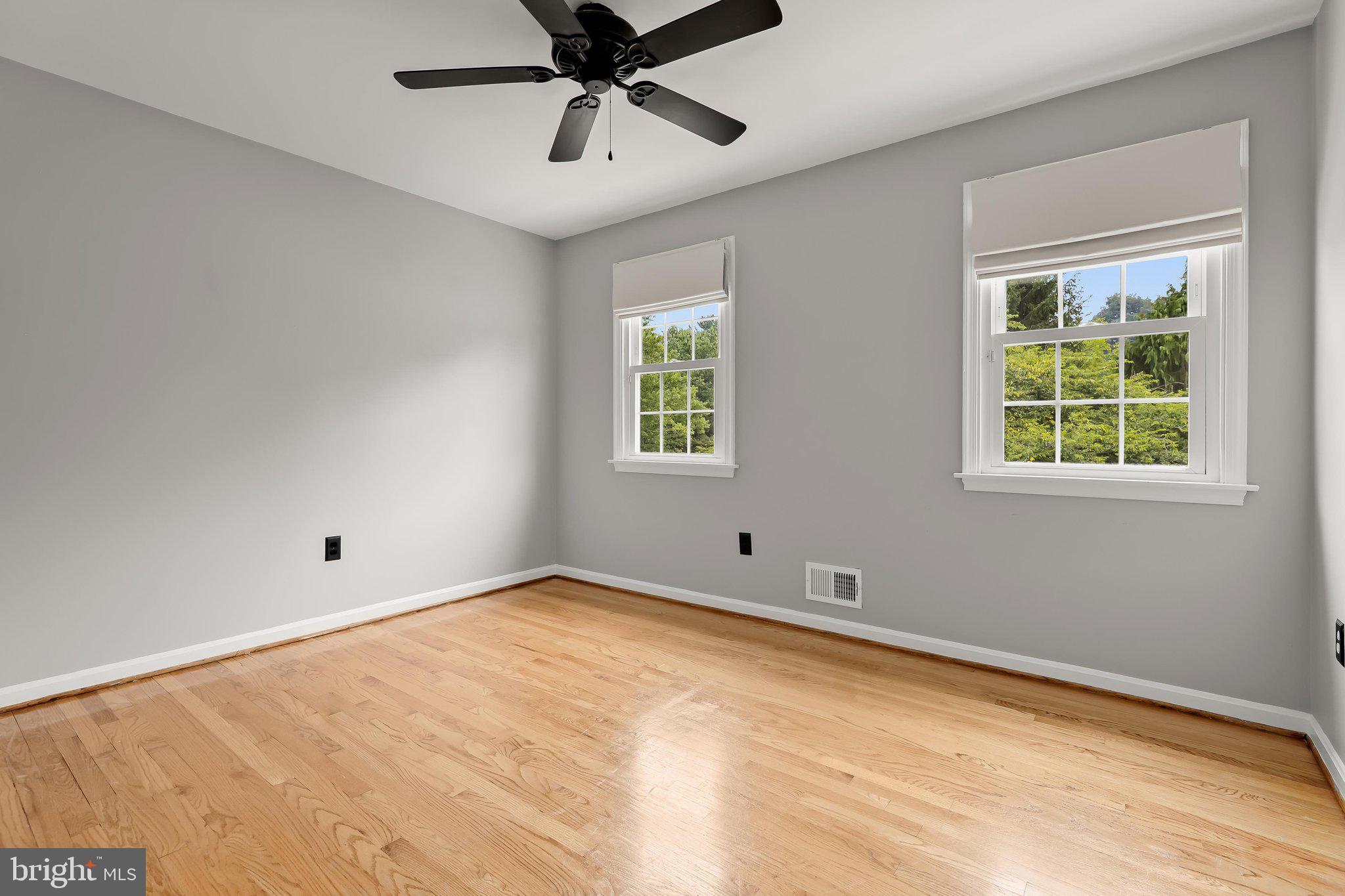 VALLEY HILLS - Residential
