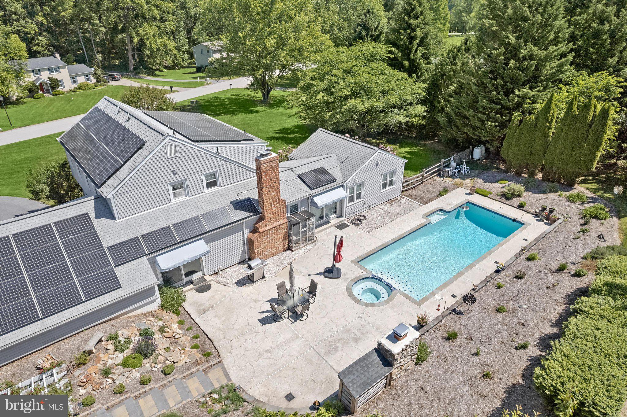 VALLEY HILLS - Residential