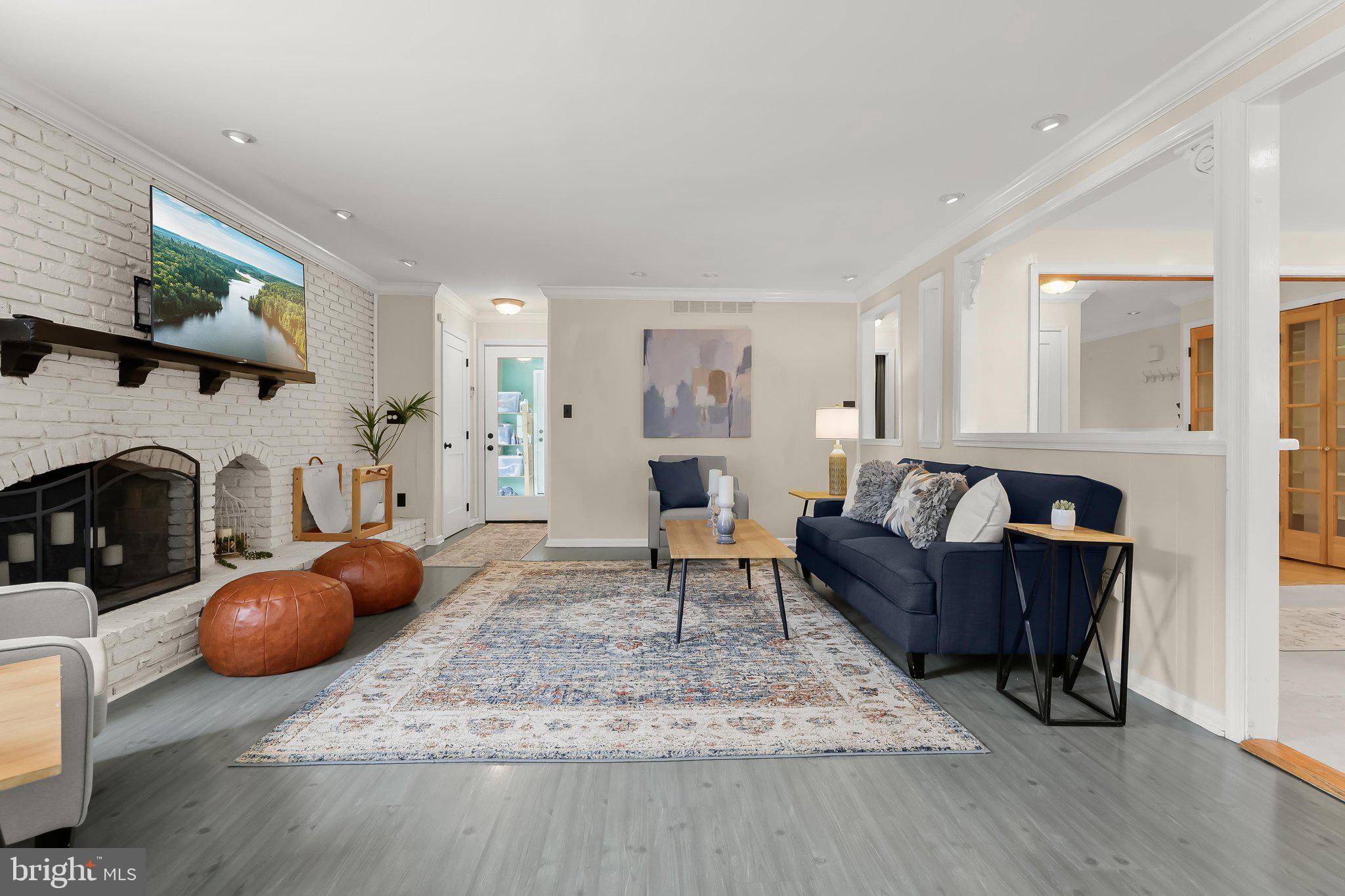 VALLEY HILLS - Residential